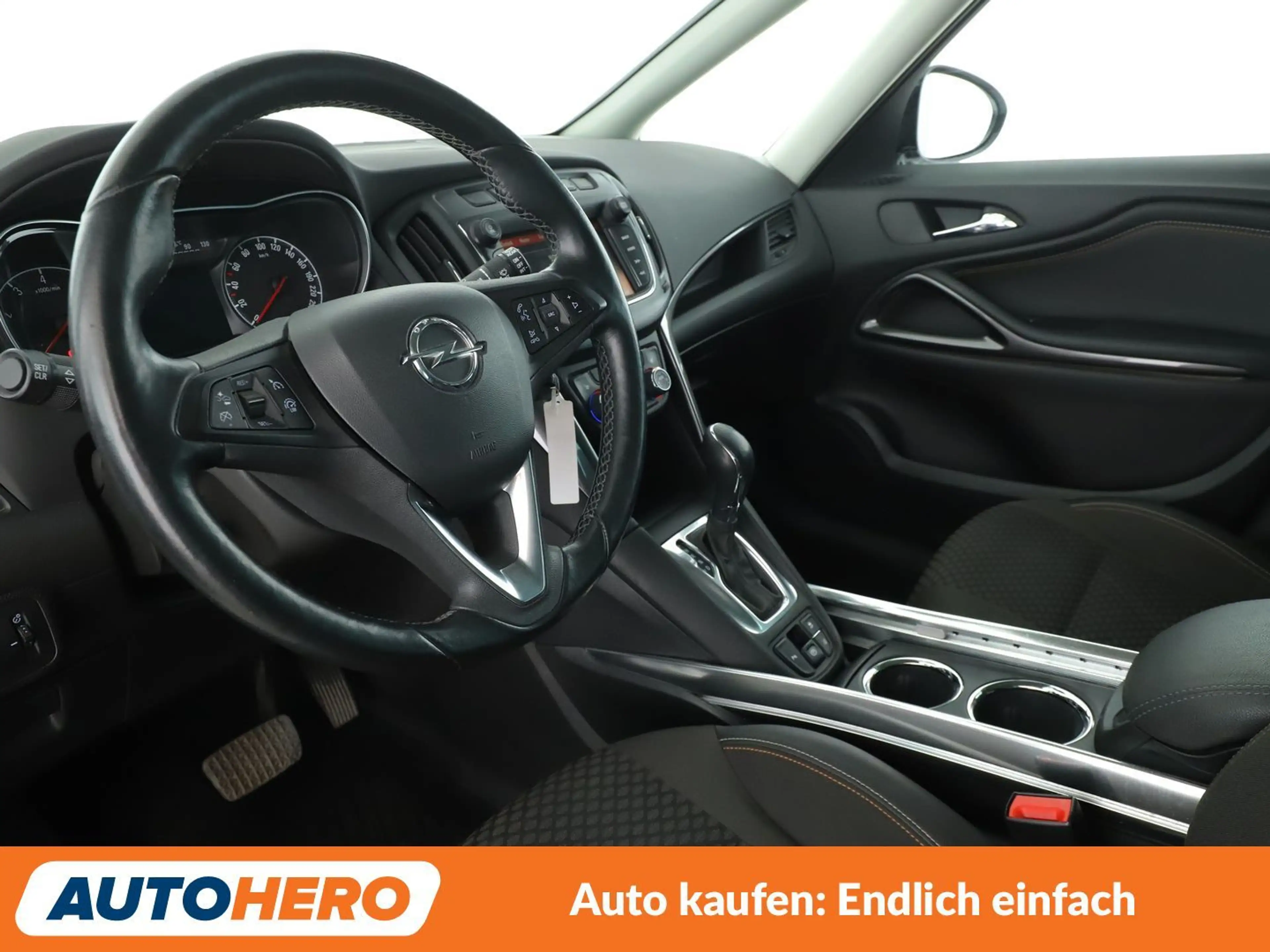 Opel Zafira Tourer 1.6 SIDI Turbo Innovation Aut.*NAVI*BiLED*CAM* — photo 11