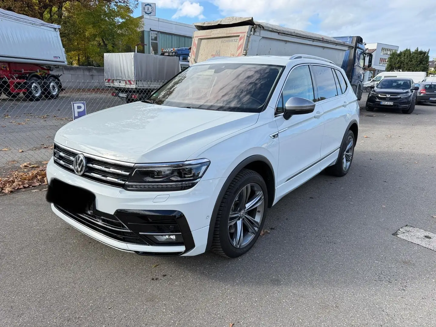 Volkswagen Tiguan Allspace R-Line 4Motion*LED*VIRTUAL*NAVI* Weiß - 1