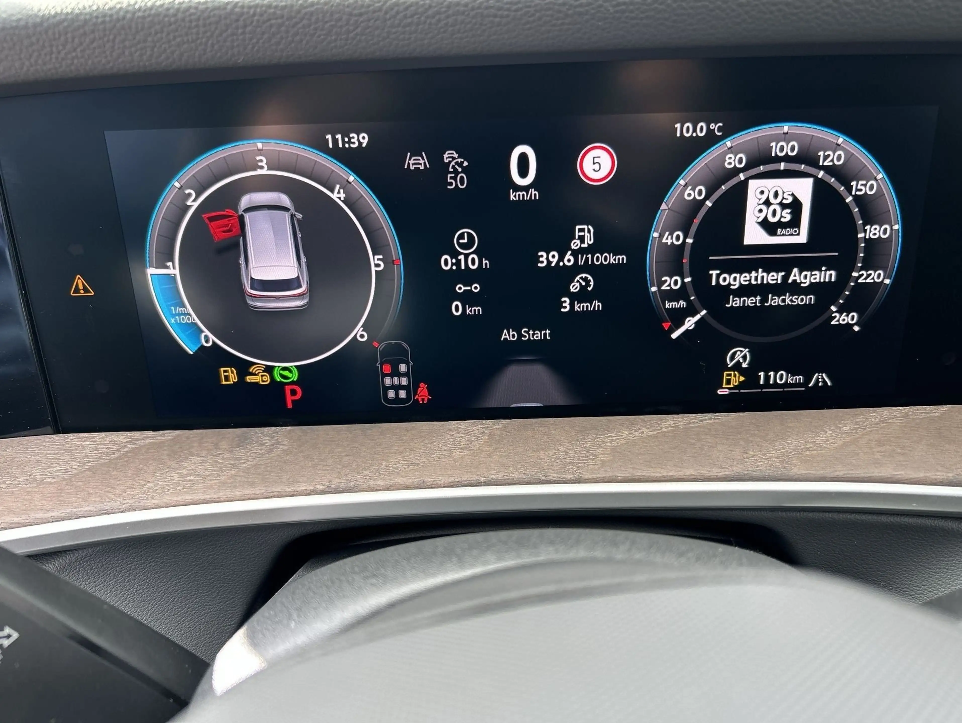 Volkswagen Tayron Elegance 2.0 l TDI 7-S AHK Komfort+ Leder — photo 8