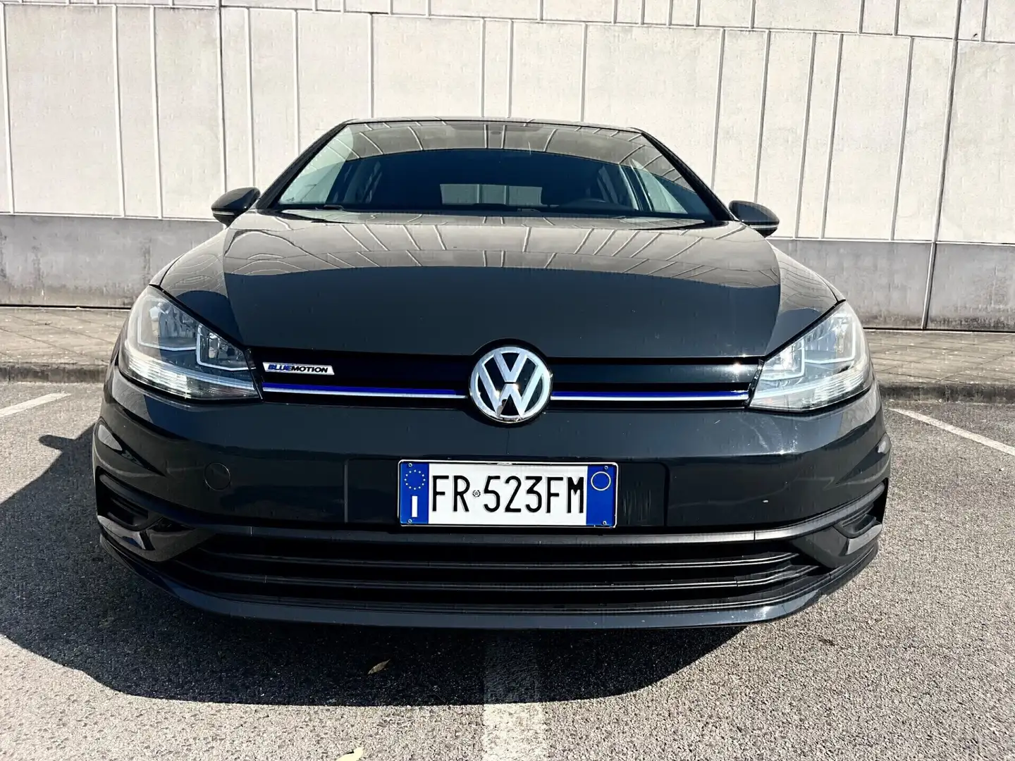 Volkswagen Golf Golf VII 2017 5p 5p 1.4 tgi Executive 110cv - 2