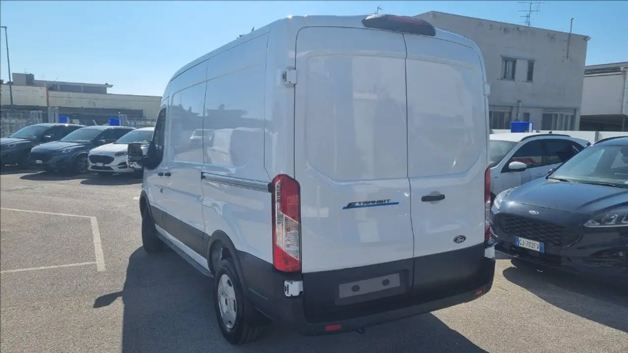 Ford Transit 2026