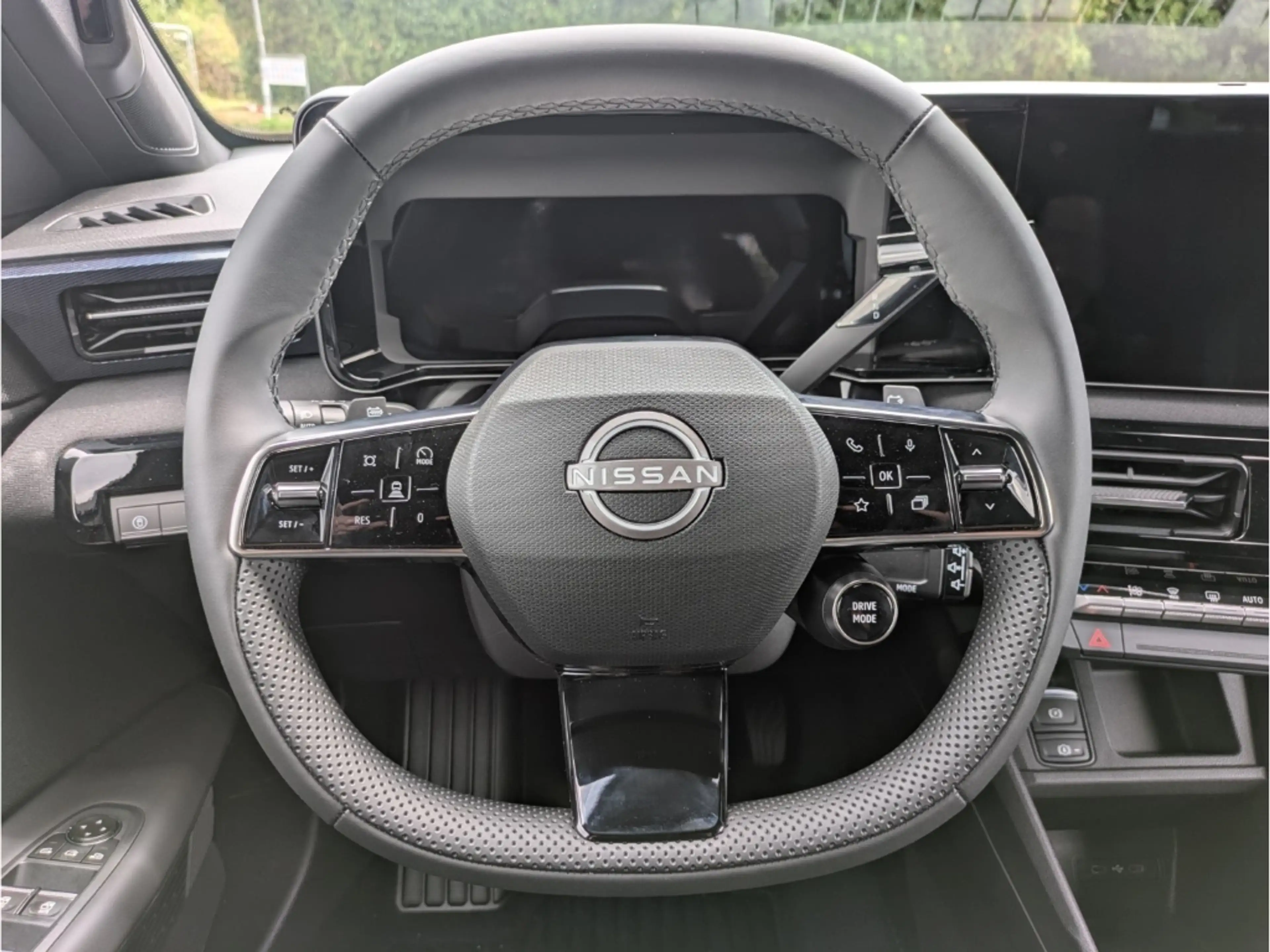 Nissan Micra ADVANCE 40kWh Winter-P 2-Farben Navi Digitales Coc — photo 8