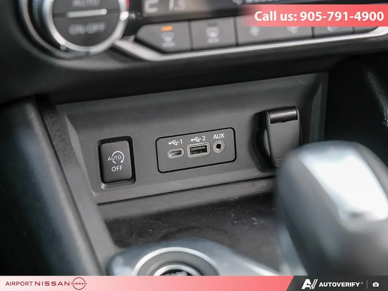Nissan Sentra снимка Nissan Sentra