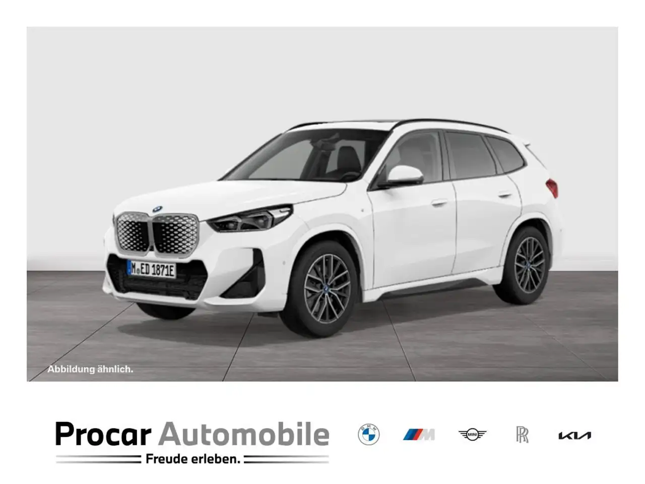 BMW iX1