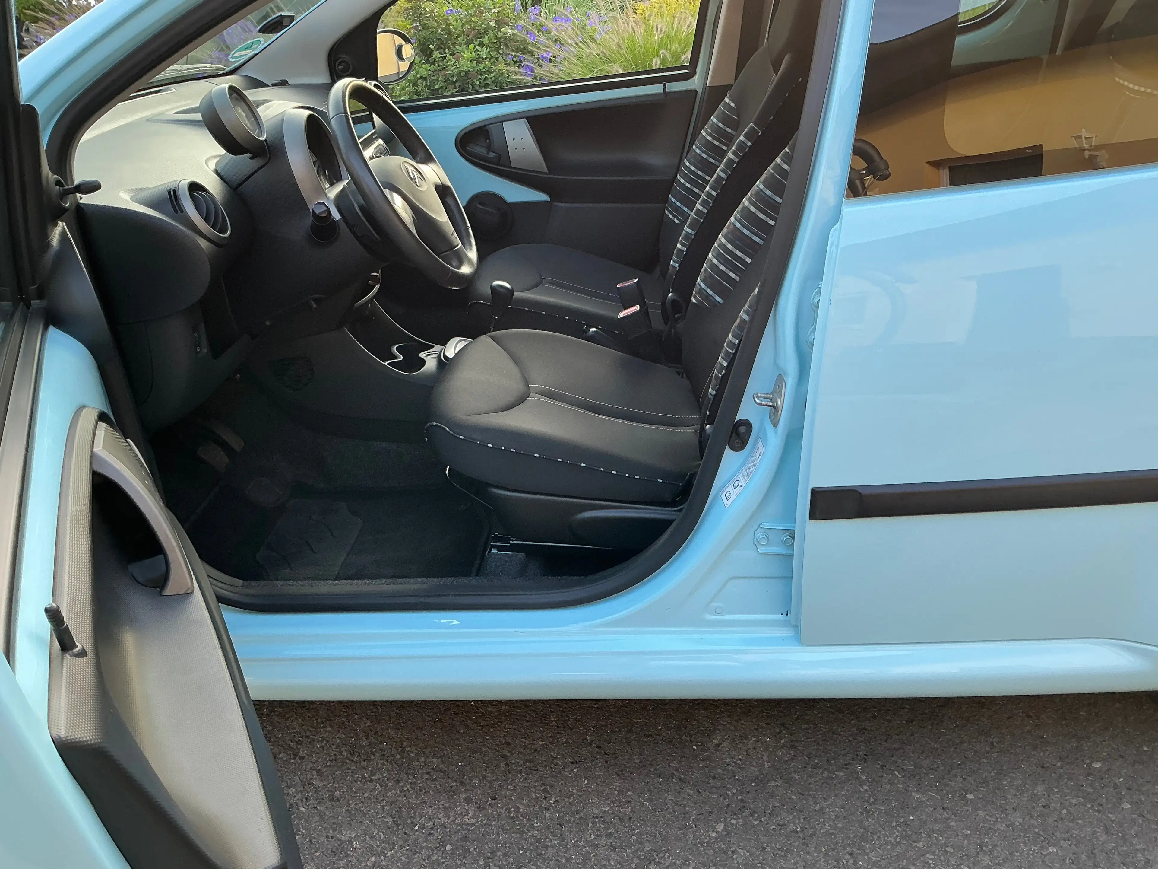 Citroen C1 Tendance — photo 13