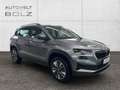 Skoda Karoq Selection 1.5 TSI AHK Pano Navi DigiCock Memory Si Grau - thumbnail 3
