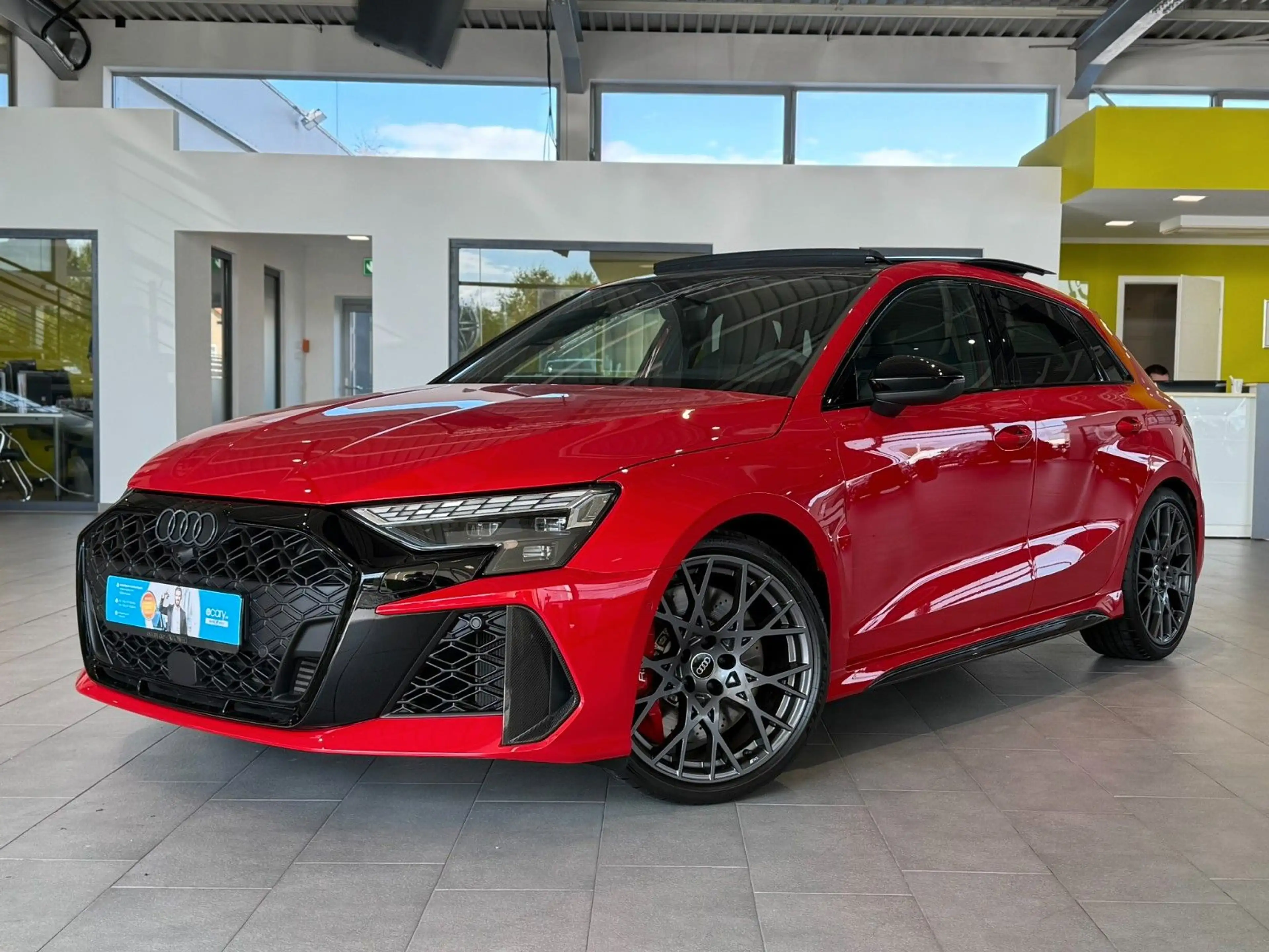 Audi RS3 Sportback 2.5 quattro*Massage*HUD*Kamera*
