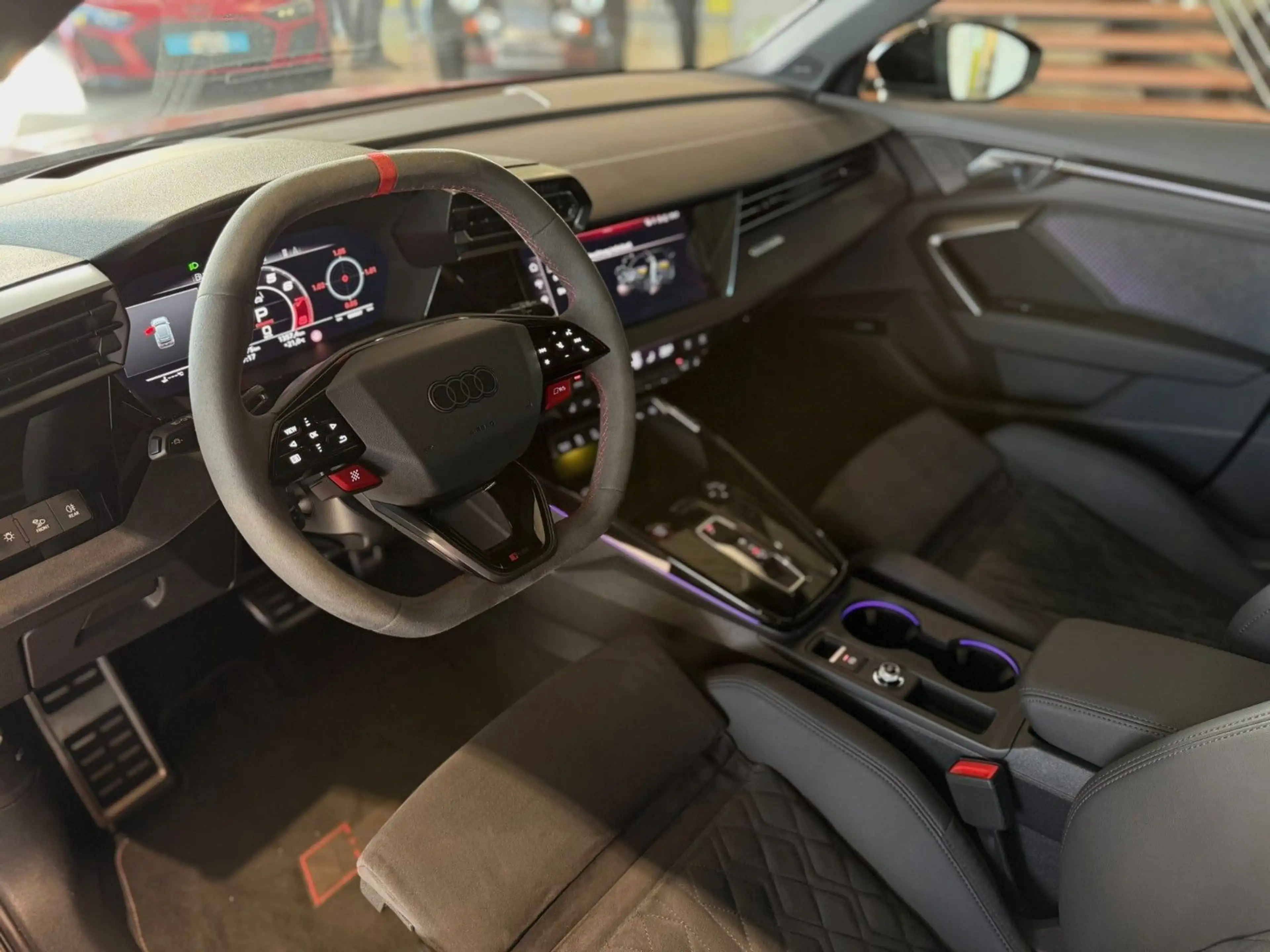 Audi RS3 Sportback 2.5 quattro*Massage*HUD*Kamera* — photo 14
