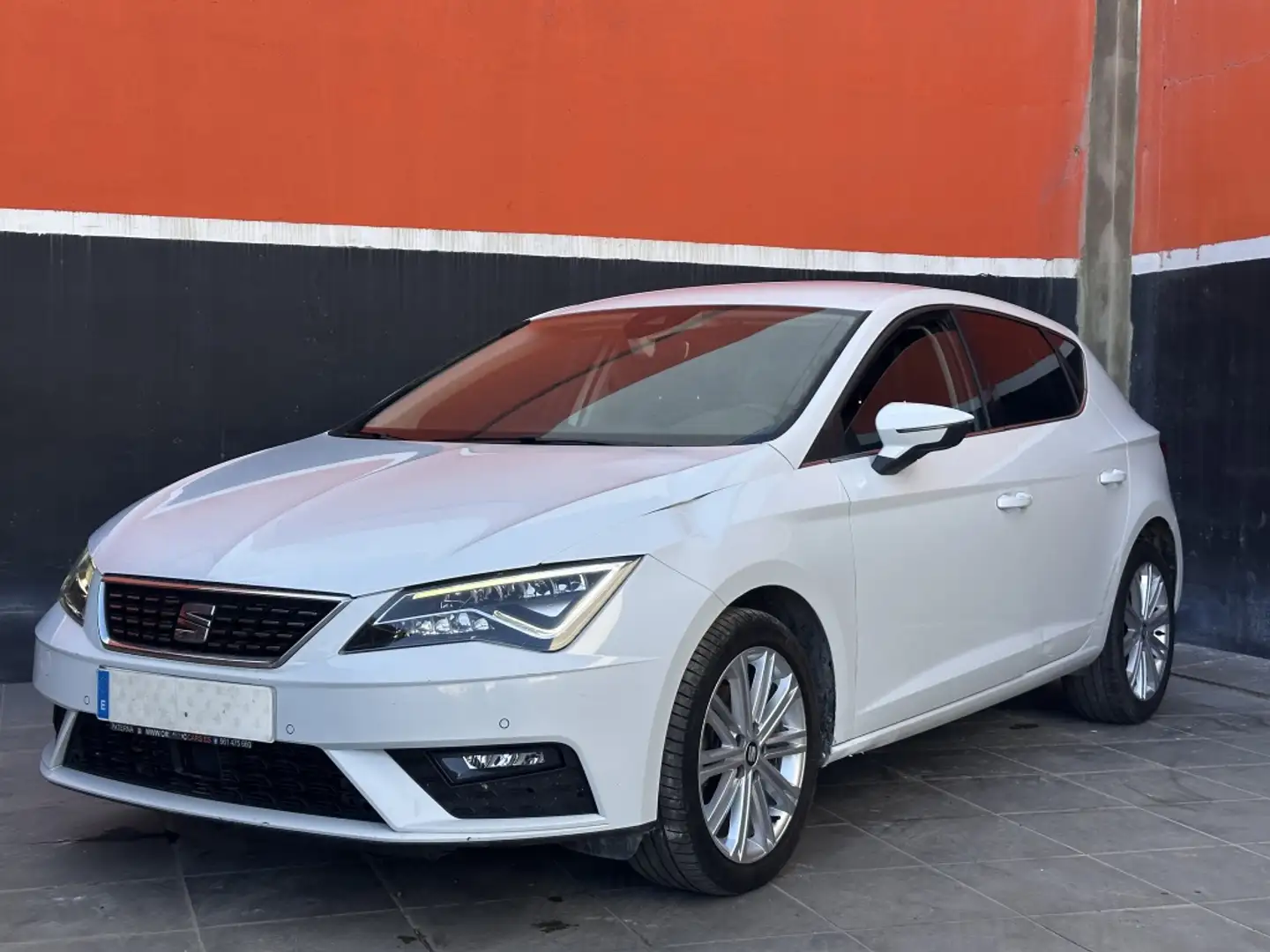 SEAT Leon ST 2.0TDI CR S&S Xcellence DSG-7 150 Blanco - 1