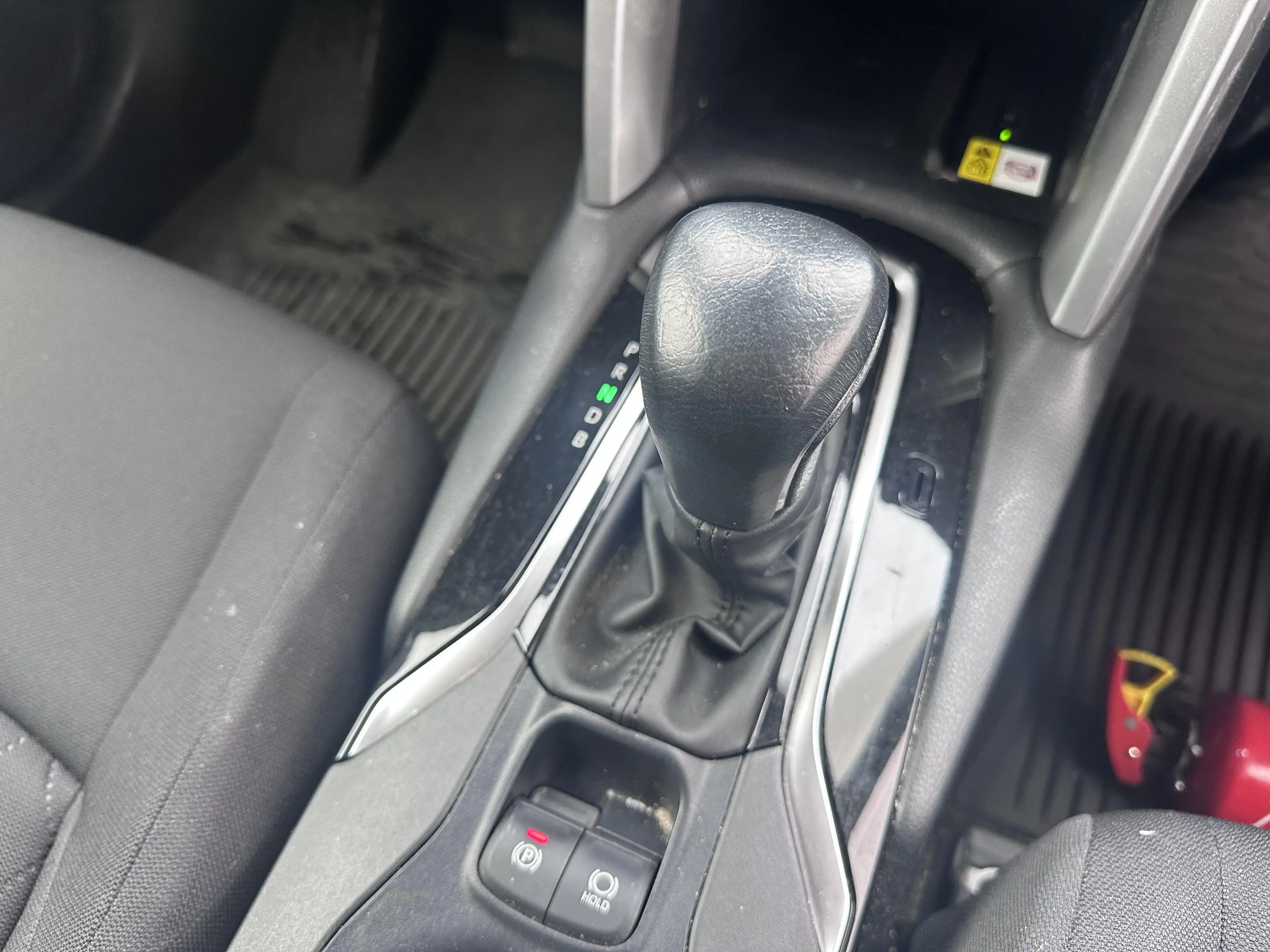 Toyota Corolla Cross STYLE 1.8 MILD HYBRID 2WD E-CVT — photo 4