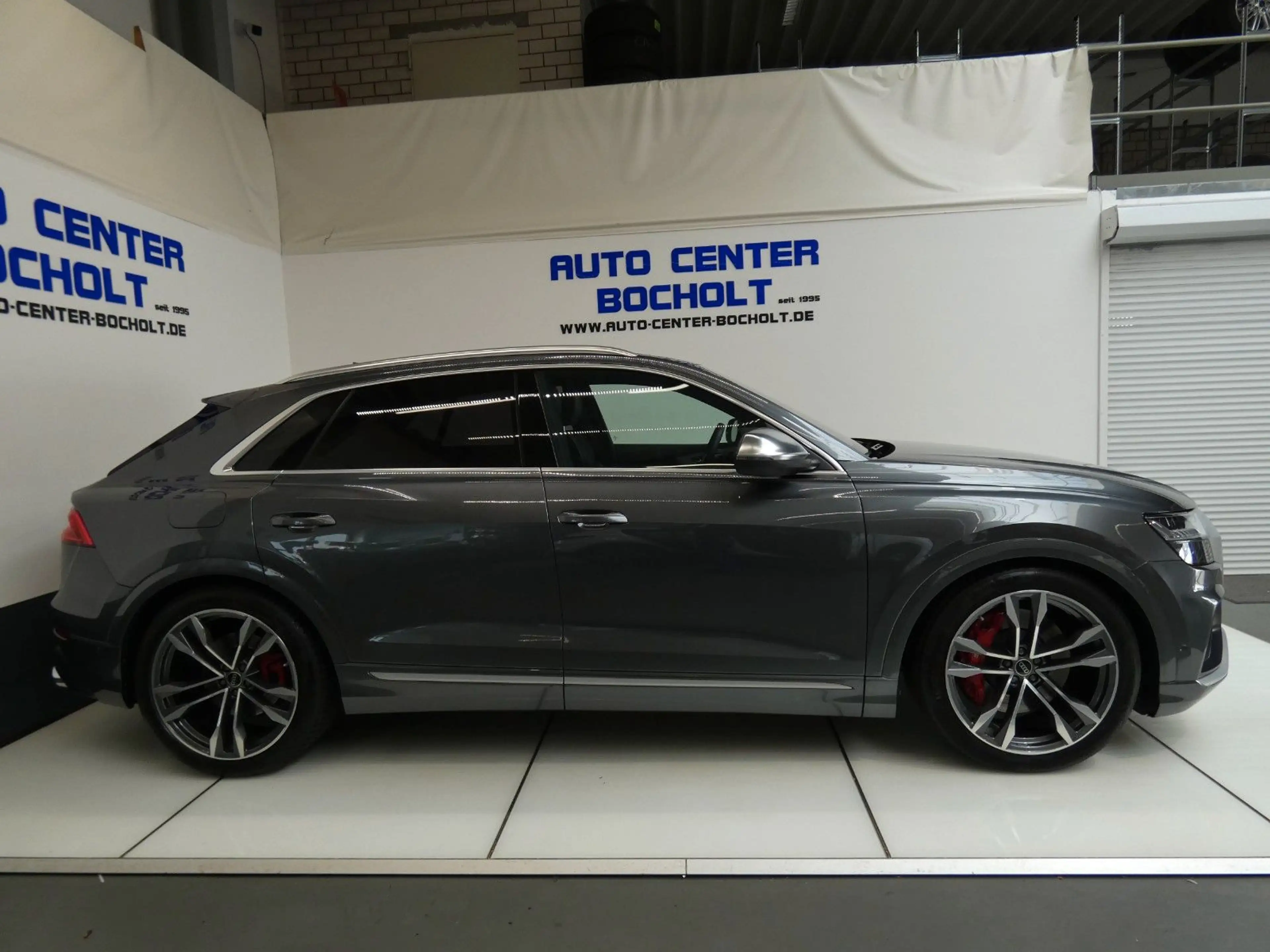 Audi SQ8 4.0 TFSI Pano*Standh.*Soft-Close*B&O*AHK*HUD — photo 6