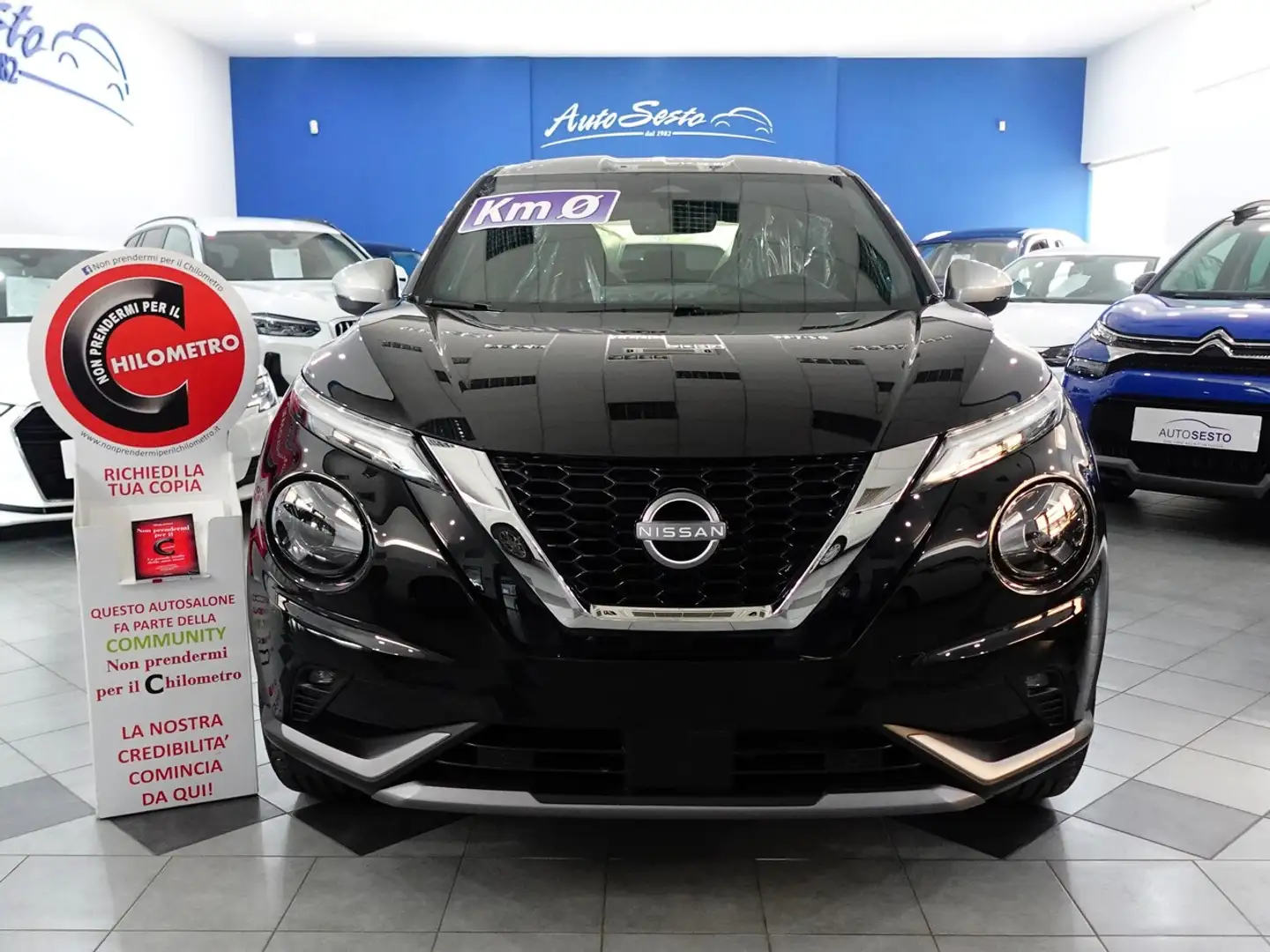 Nissan Juke 1.0 DIG-T 114 CV N-DESIGN Zwart - 1