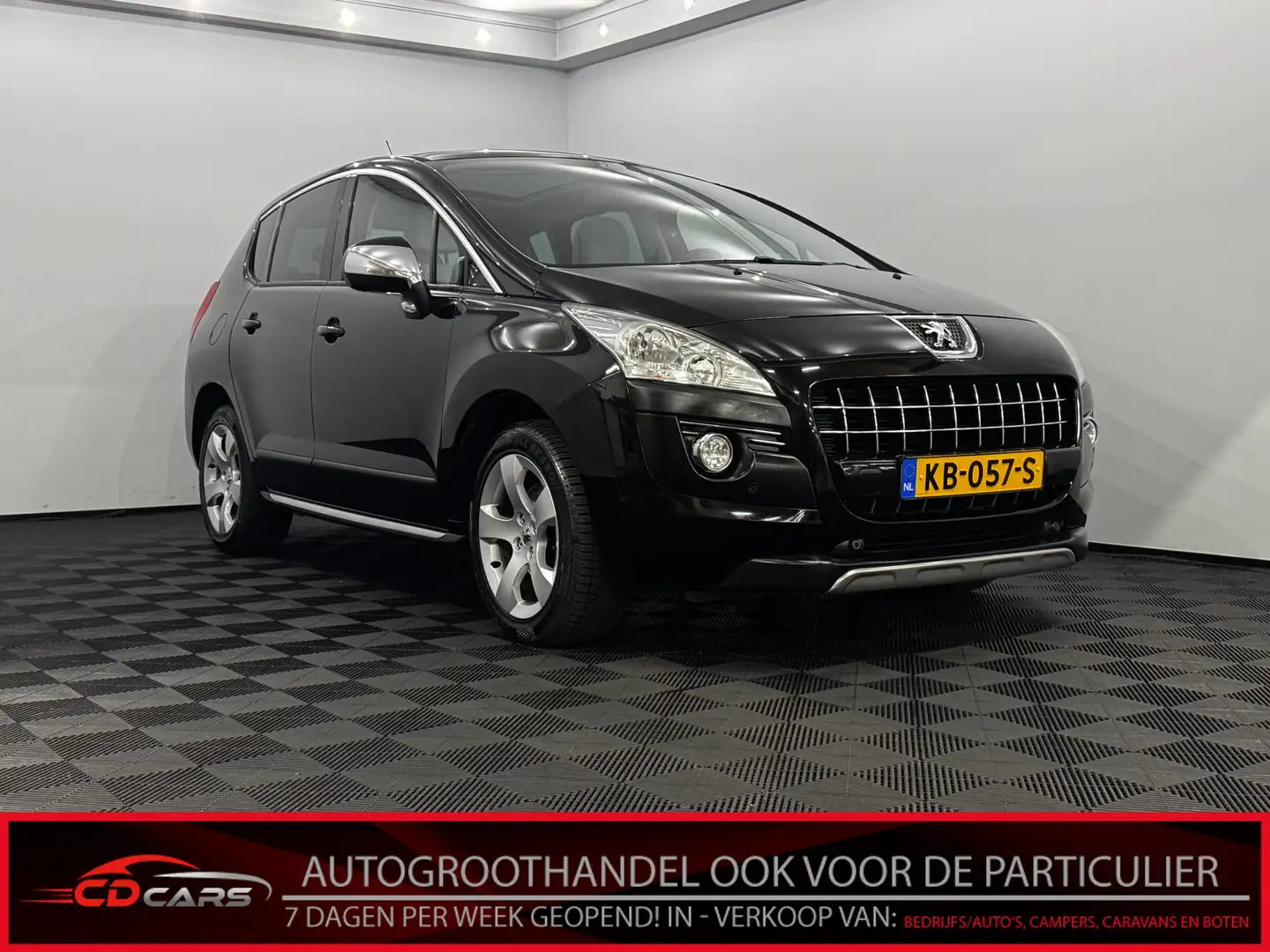 Peugeot 3008 1.6 THP Allure Pano, Navi, Parkeersensoren, Cruise Zwart - 1