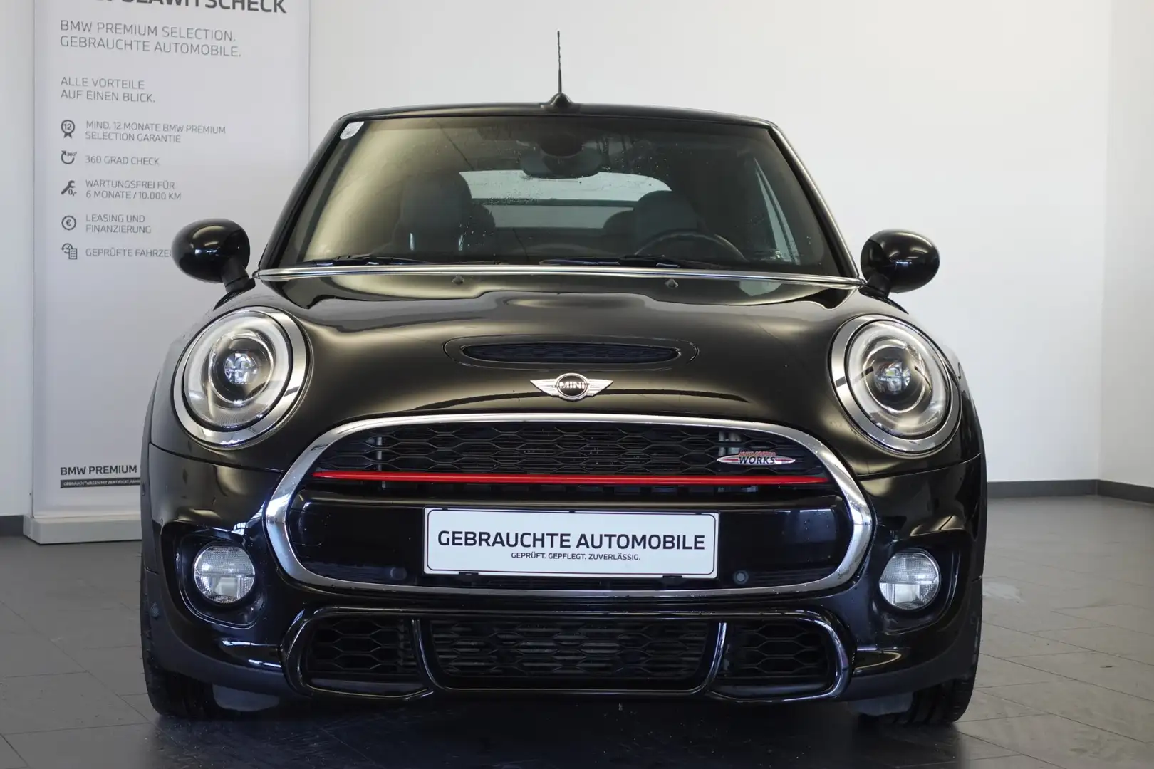 MINI Cooper S Schwarz - 2