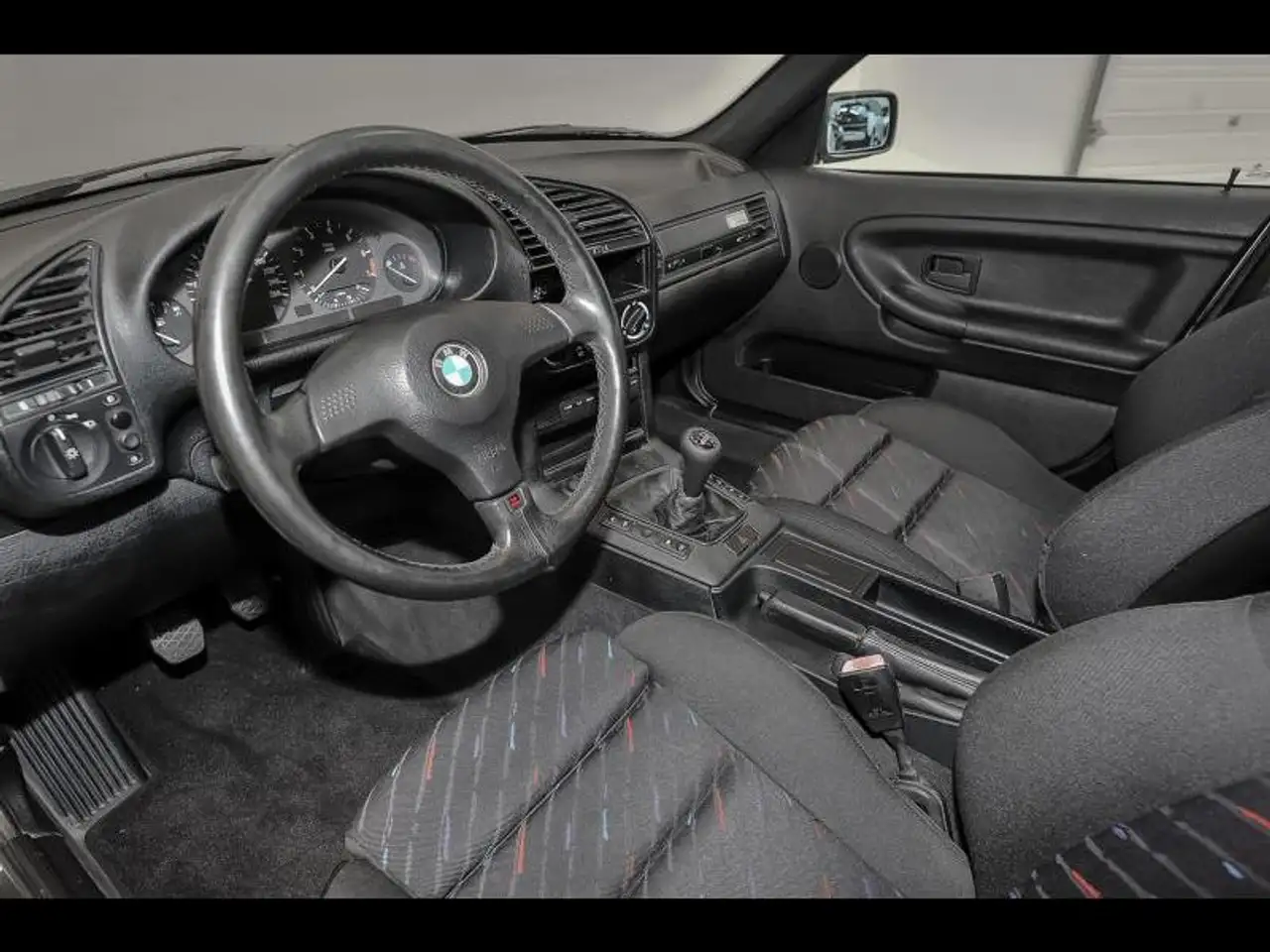 BMW 318 is Class II Procar - Limited E, foto 6