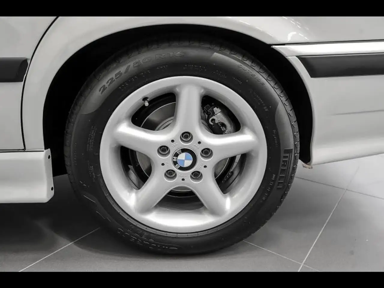 BMW 318 is Class II Procar - Limited E, foto 4