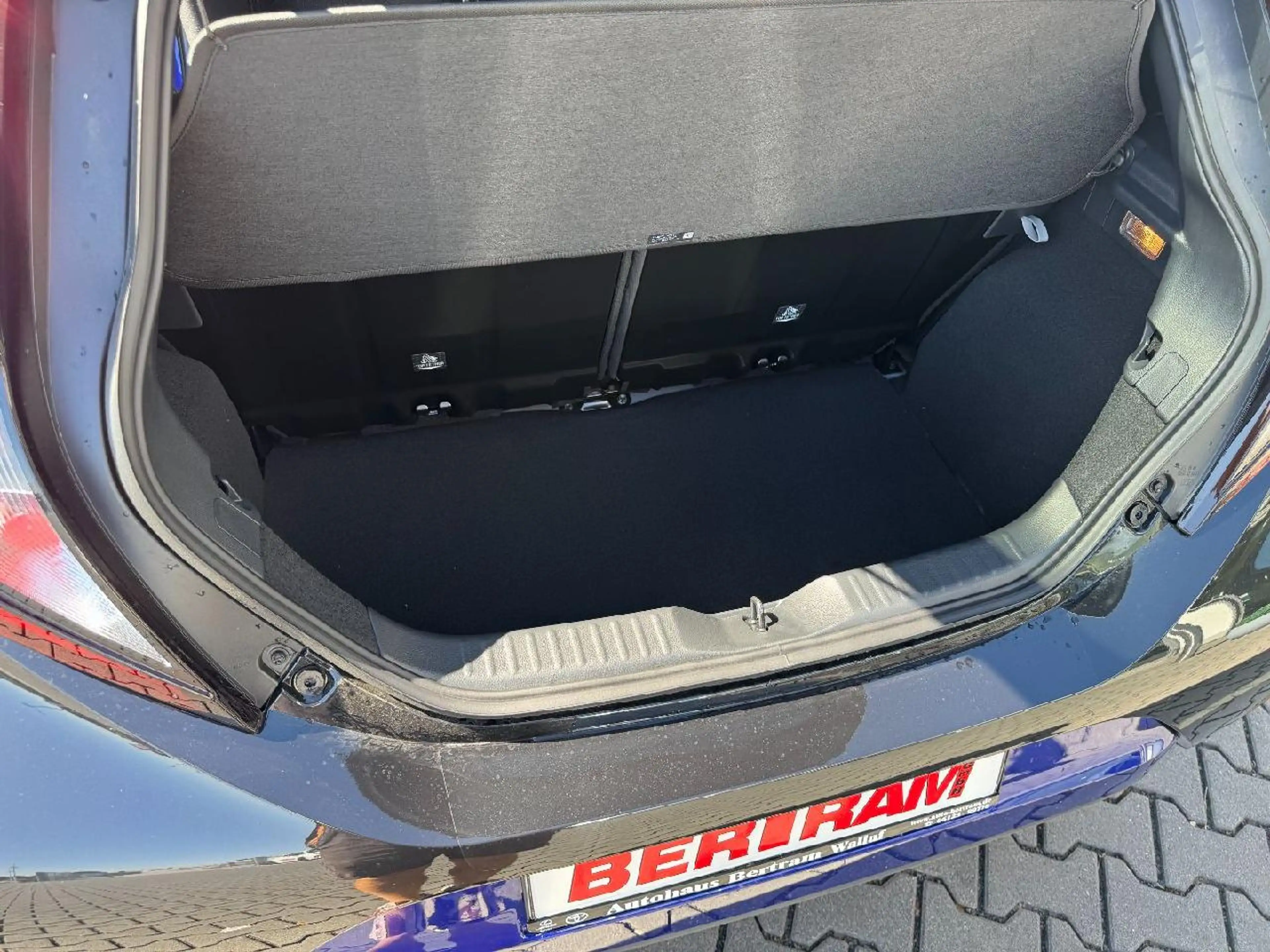 Toyota Aygo X Teamplayer — photo 11