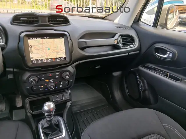 Jeep Renegade view 14