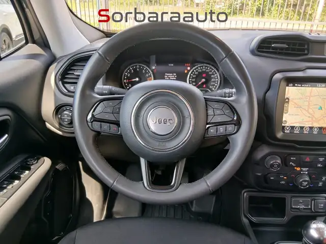 Jeep Renegade view 15