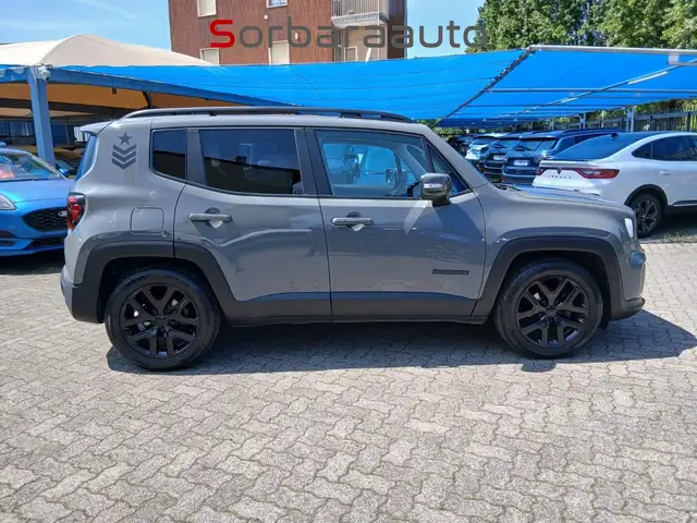 Jeep Renegade view 6