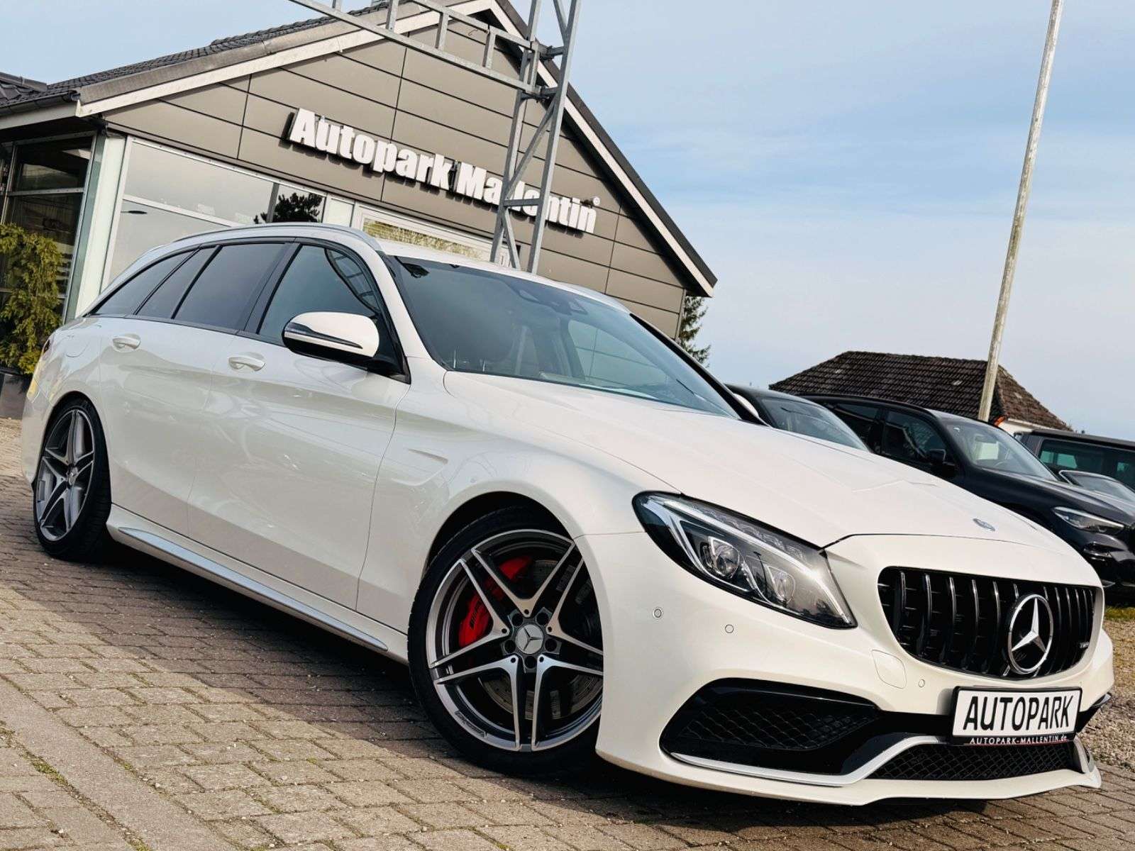 Second hand Mercedes Benz C-Class 63 AMG