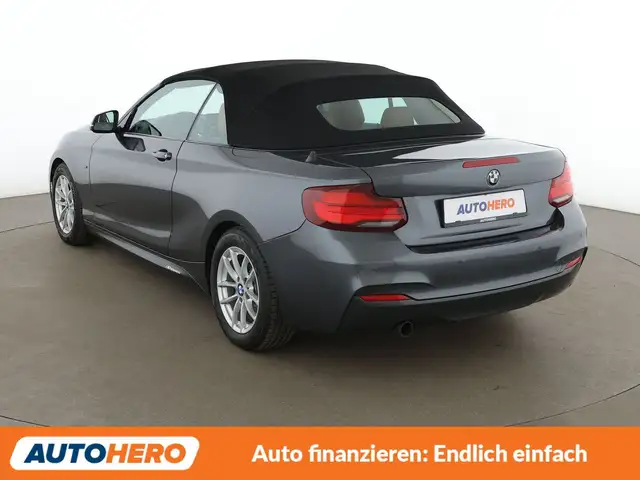 BMW 2 Series view 4