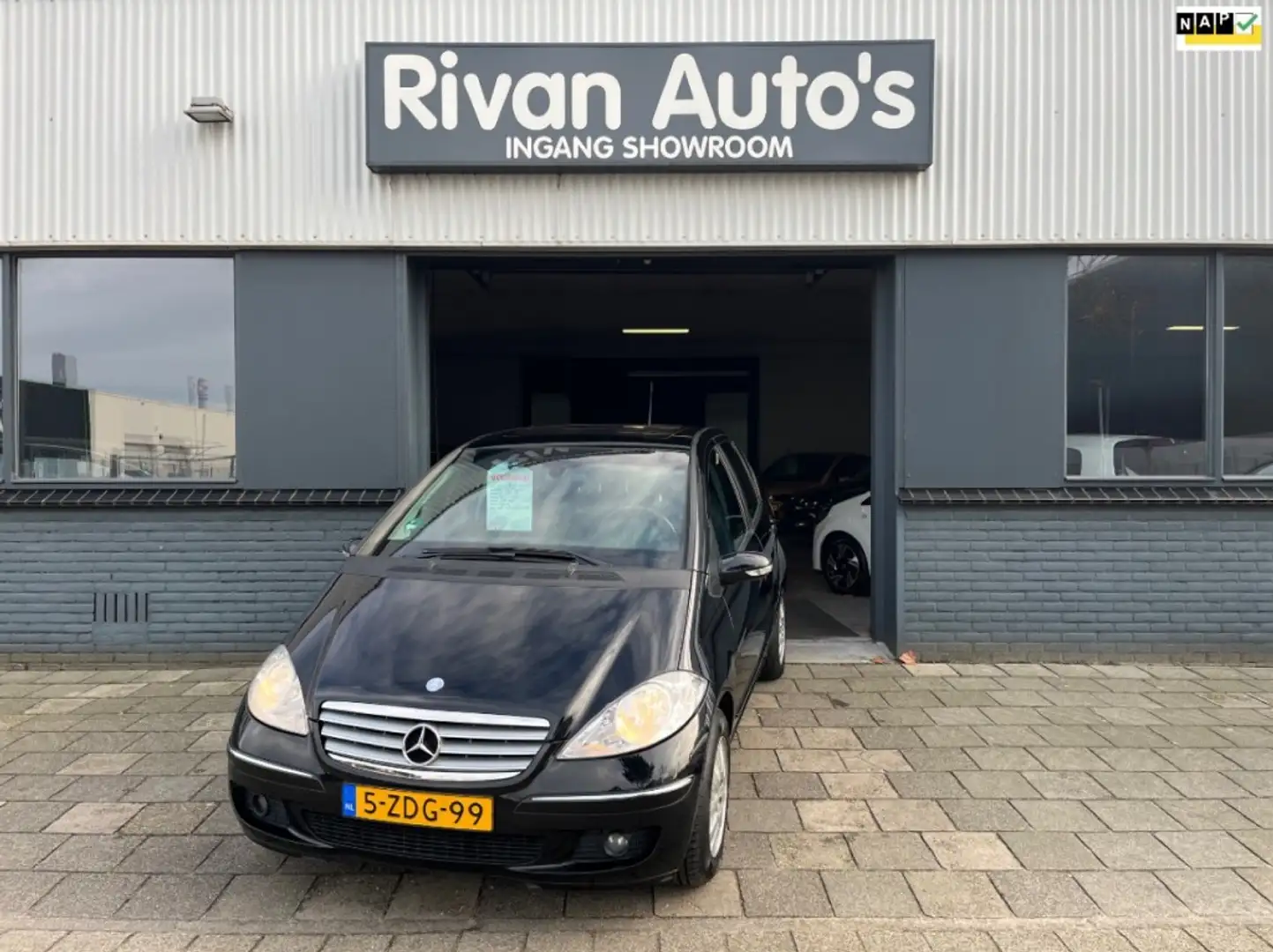 Mercedes-Benz A 150 150 ELEGANCE Zwart - 1