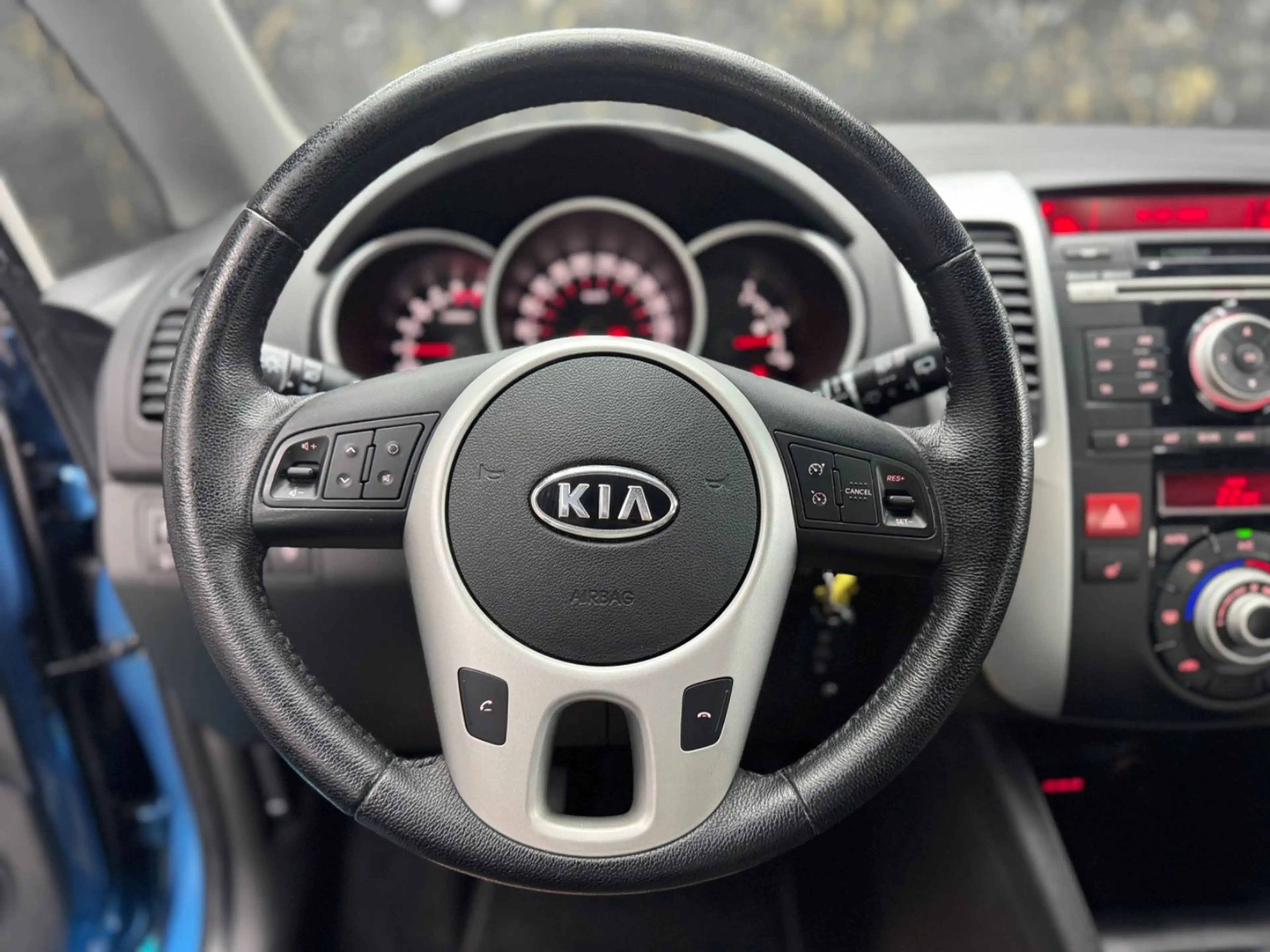 Kia Venga Spirit SHZ/RFK/BLTH — photo 13