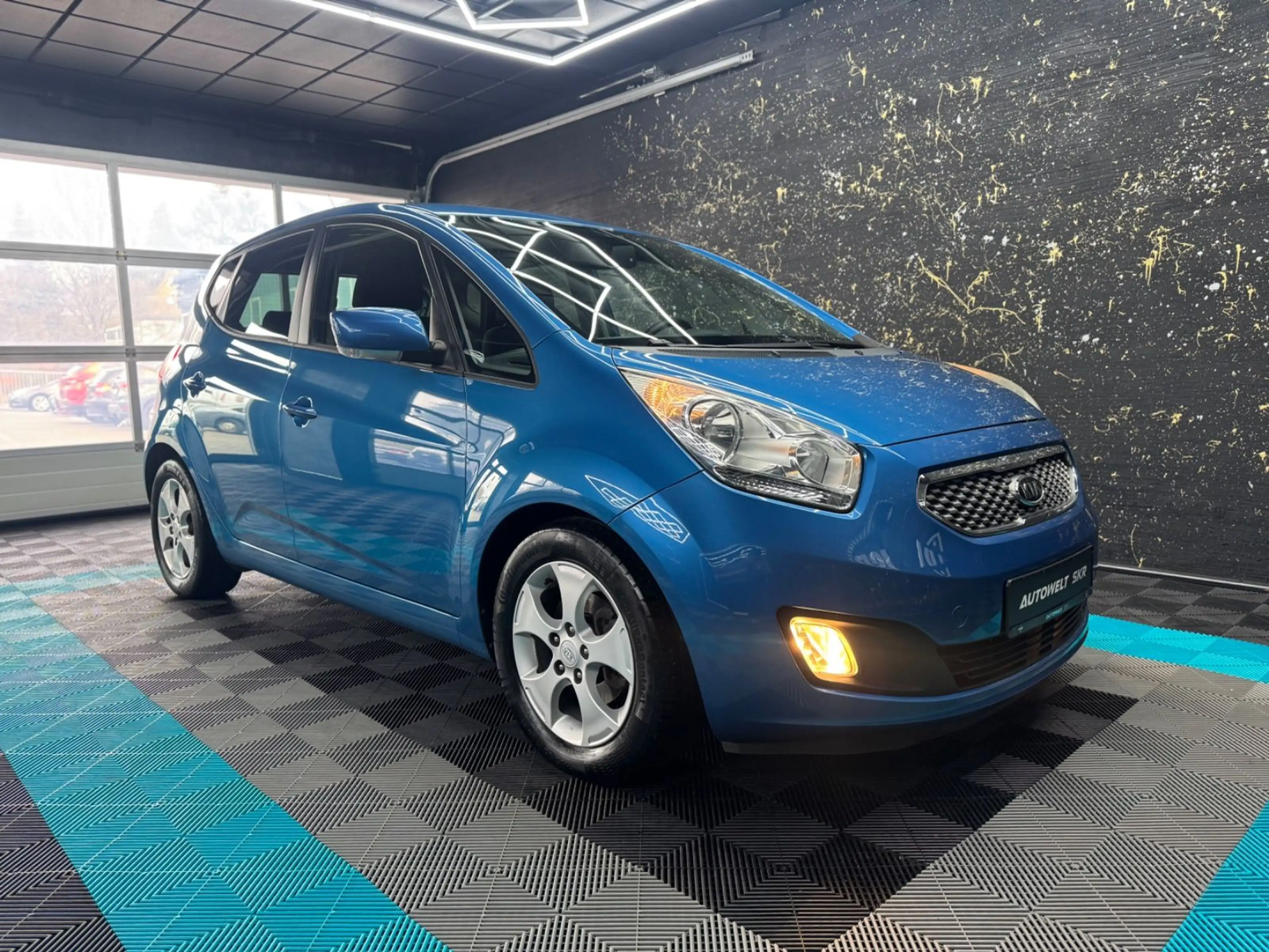 Kia Venga Spirit SHZ/RFK/BLTH — photo 4