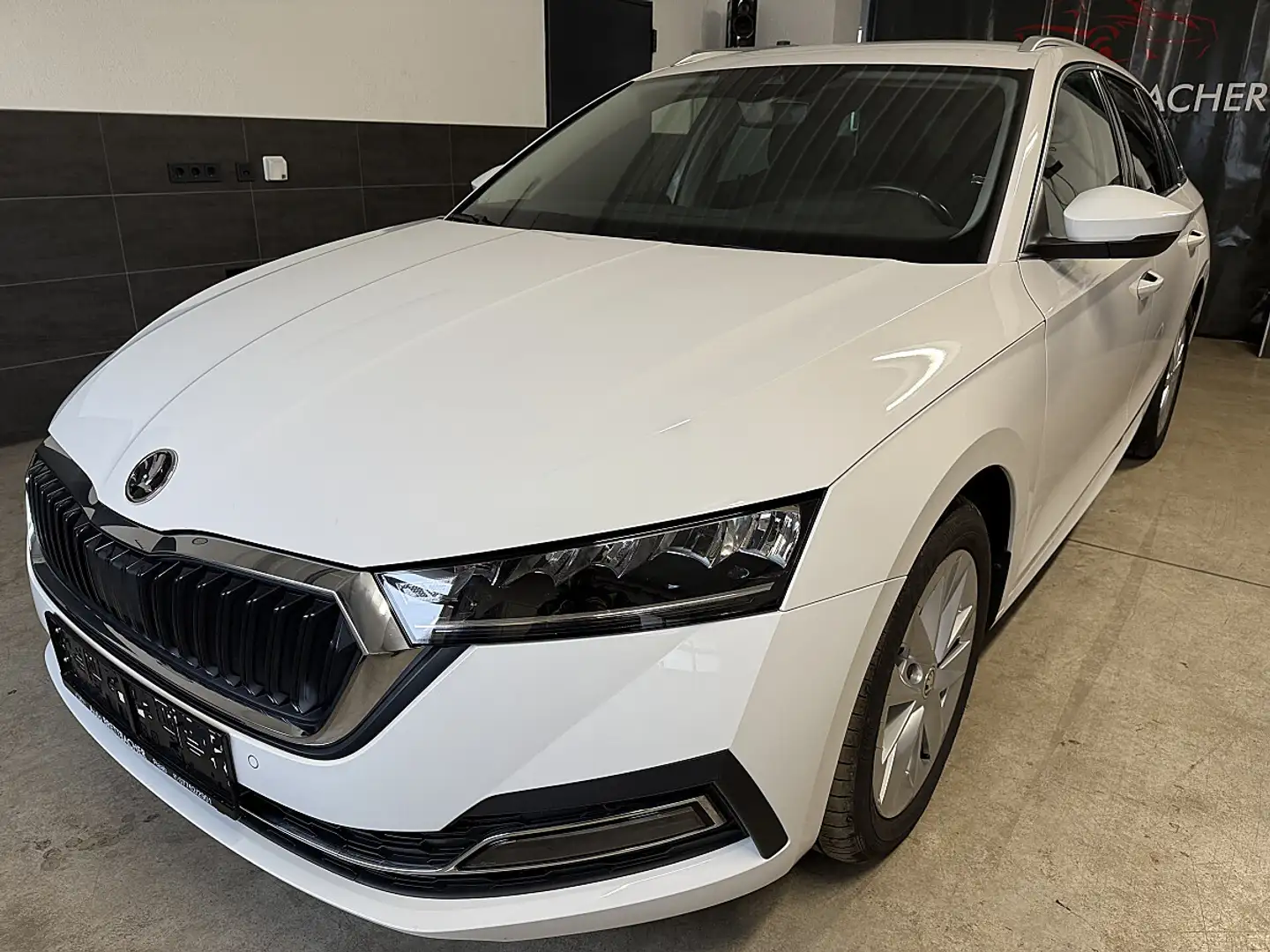 Skoda Octavia Combi 2,0 TDI Style DSG *LED*ACC*AHK*Standheizu... Weiß - 2