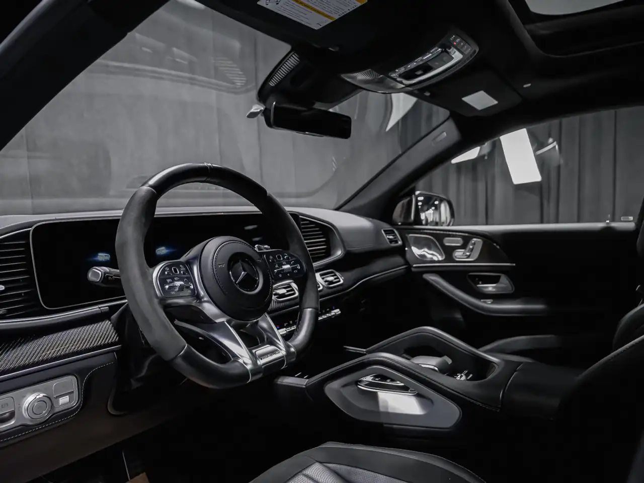 Mercedes-Benz GLE снимка Mercedes-Benz GLE