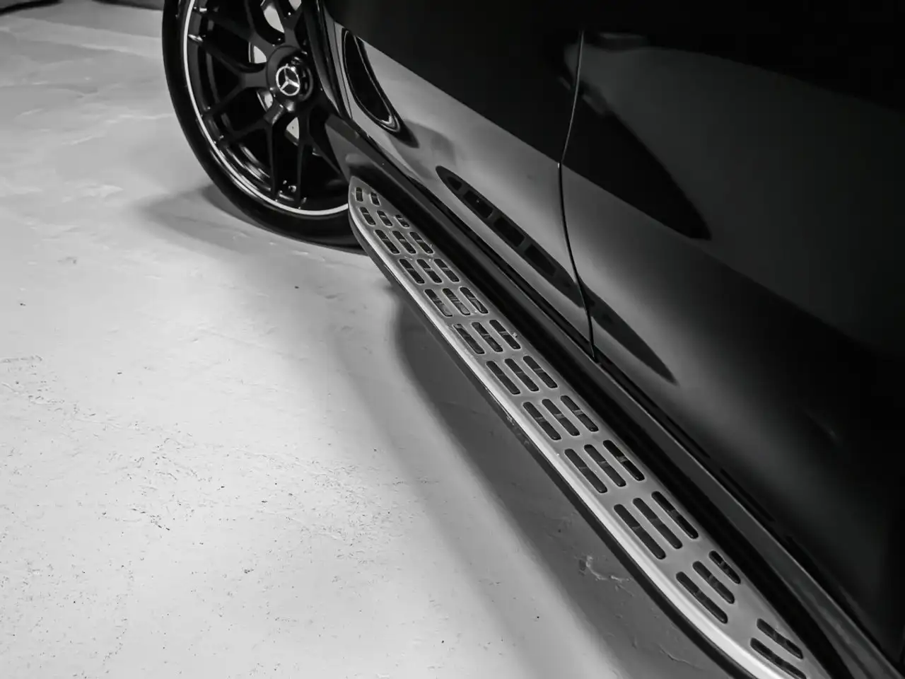 Mercedes-Benz GLE снимка Mercedes-Benz GLE