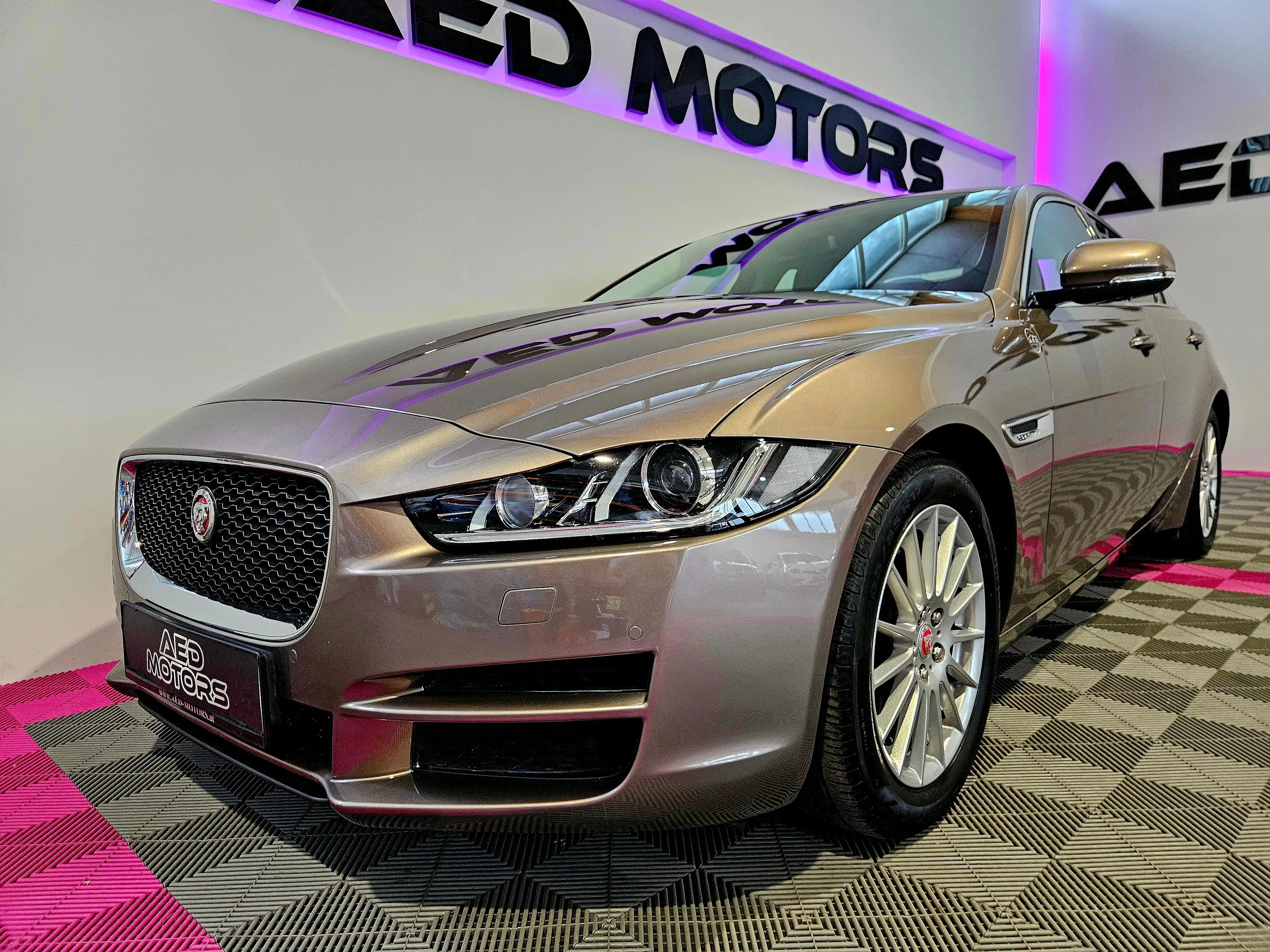 Jaguar XE Prestige 1.BESITZ — photo 2