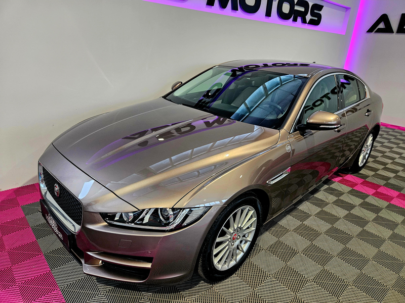 Jaguar XE Prestige 1.BESITZ — photo 4