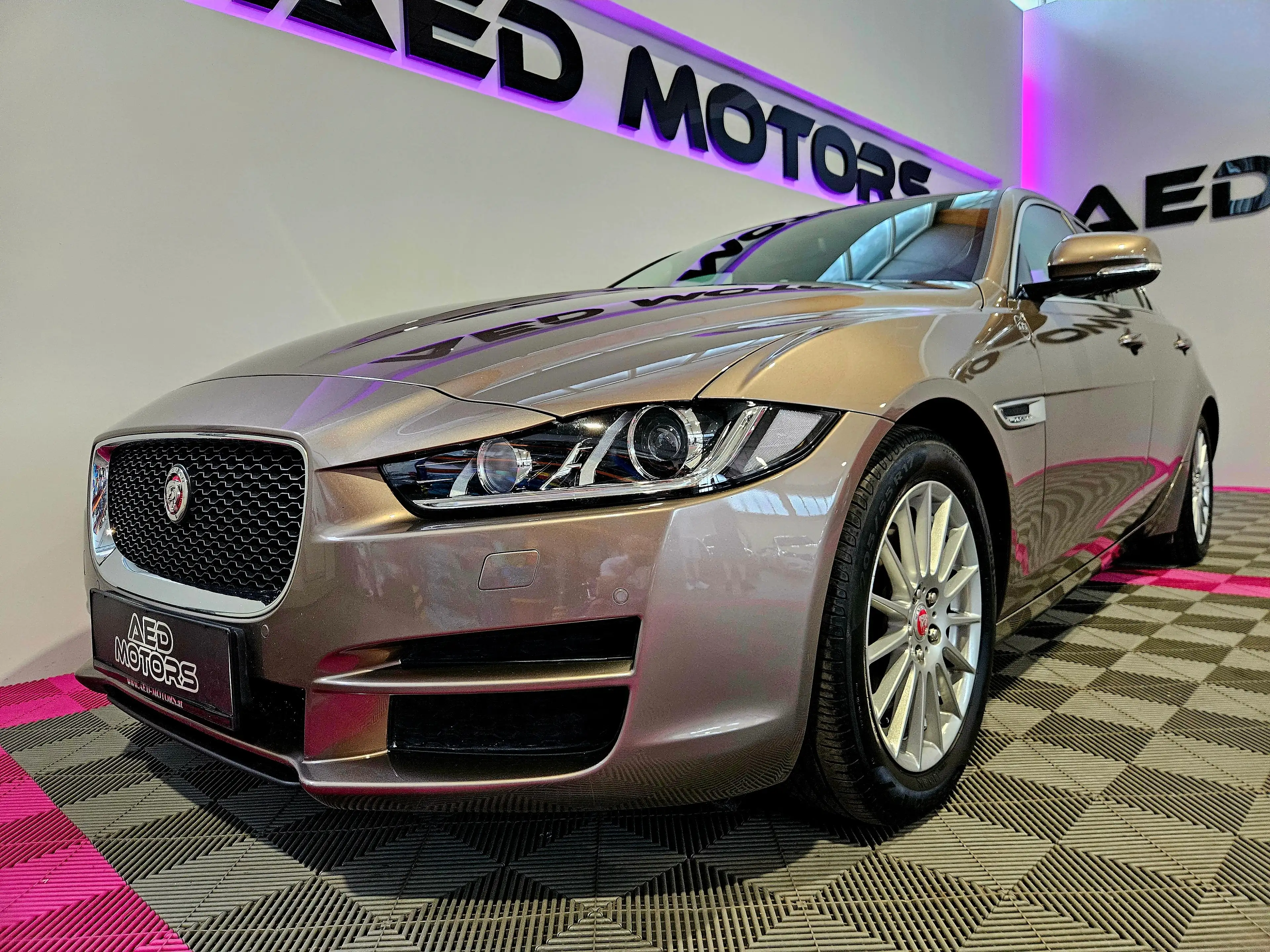 Jaguar XE Prestige 1.BESITZ — photo 5