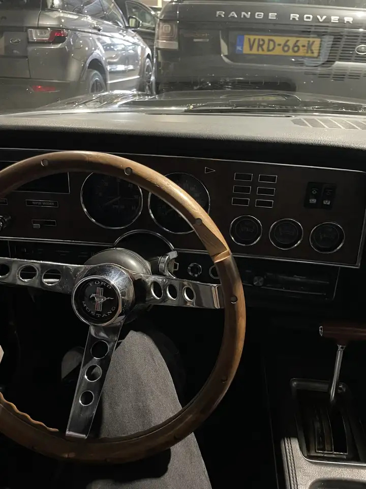 Ford Mustang 2.8 Fastback, foto 9