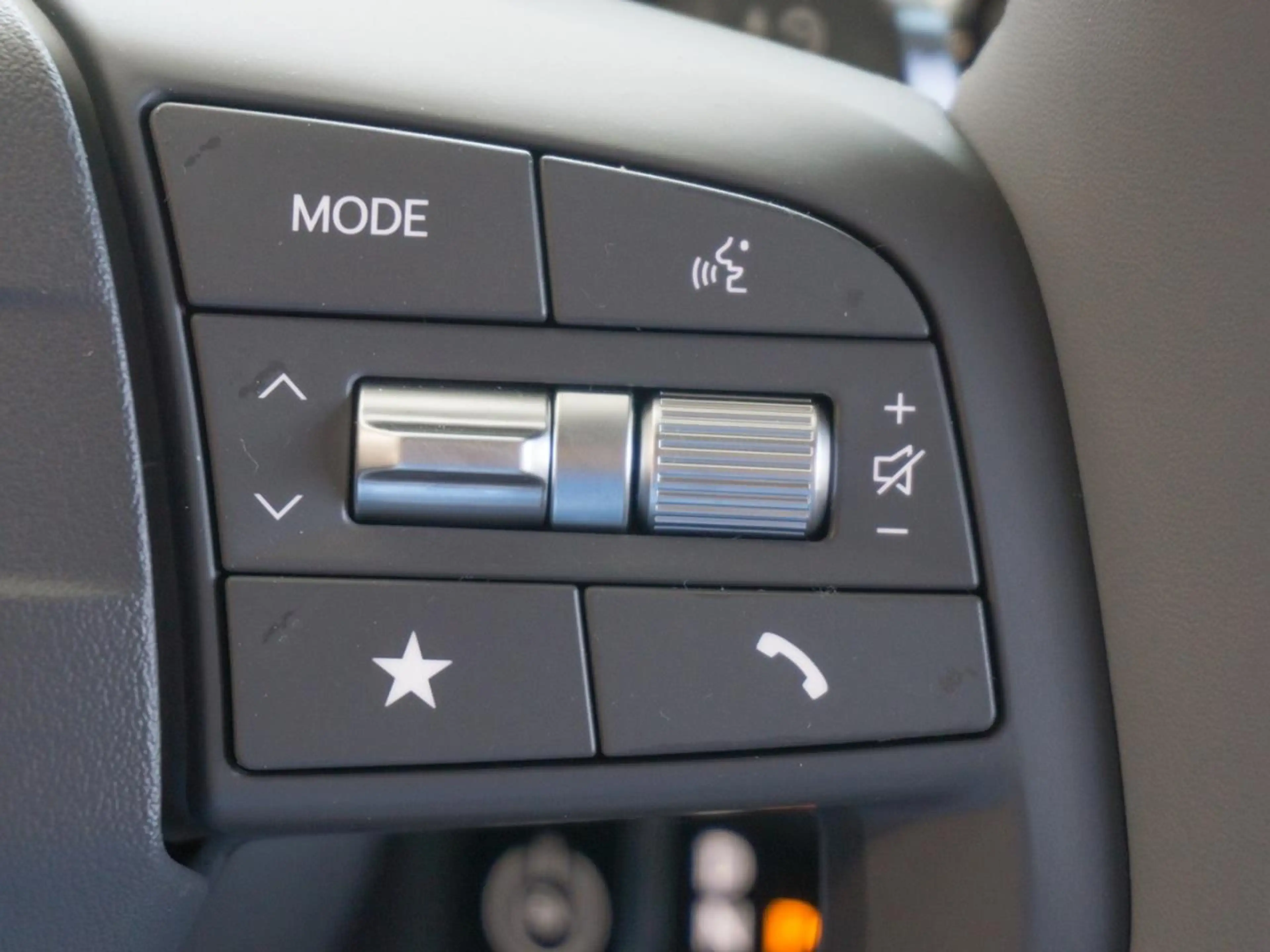 Kia EV3 81,4 kWh Earth Sound-P DriveWise 360° — photo 10