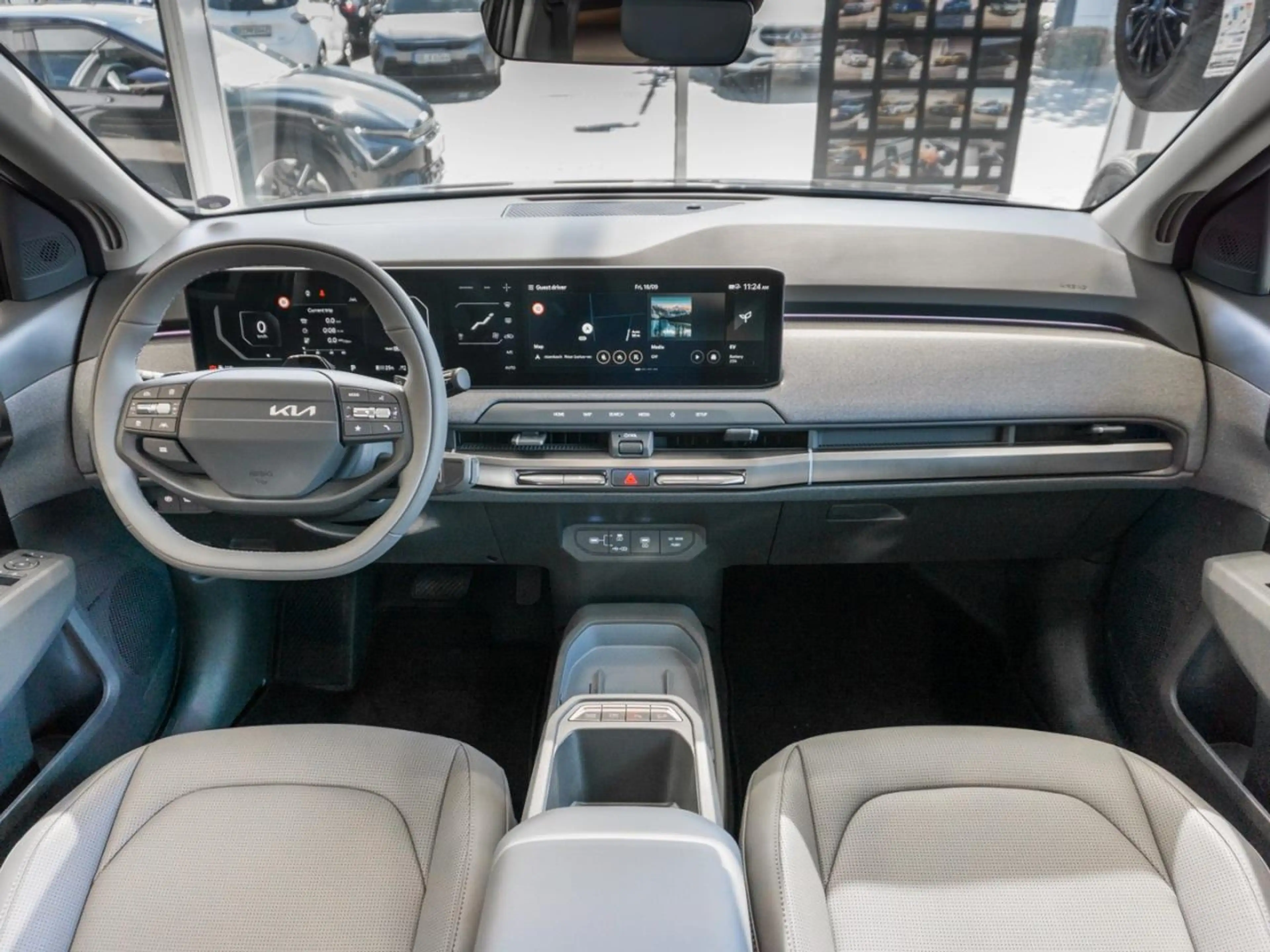 Kia EV3 81,4 kWh Earth Sound-P DriveWise 360° — photo 12