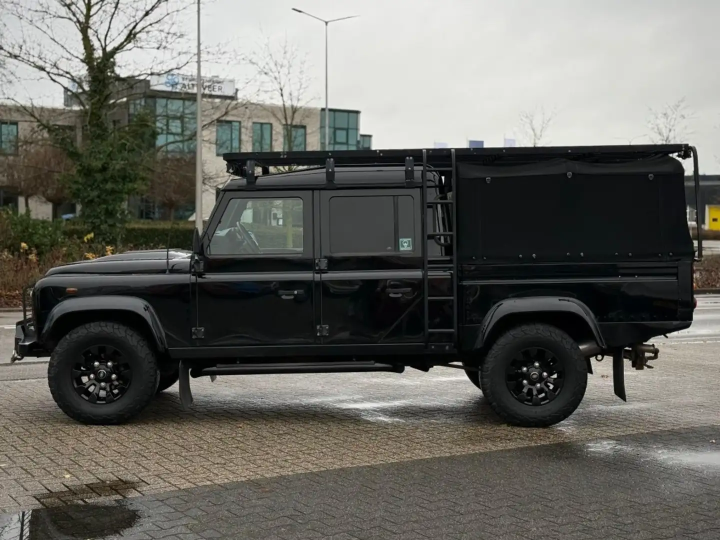 Land Rover Defender 130 2.2 TD4 5 PERS. AIRCO CAMERA BPM vrij Noir - 2