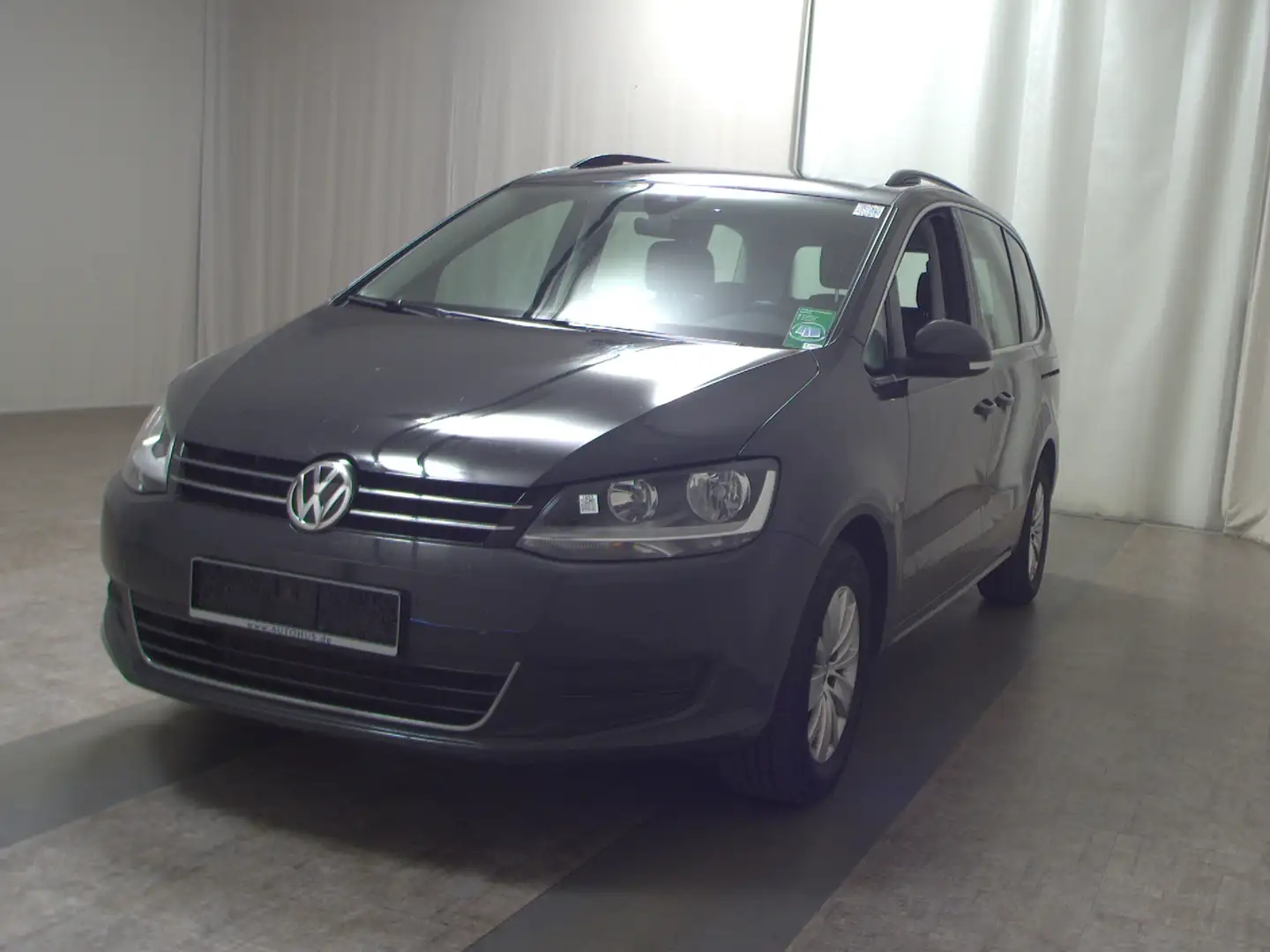 Volkswagen Sharan 2.0 TDI Comf. 7-Sitze Navi PDC AHK ACC Gri - 2