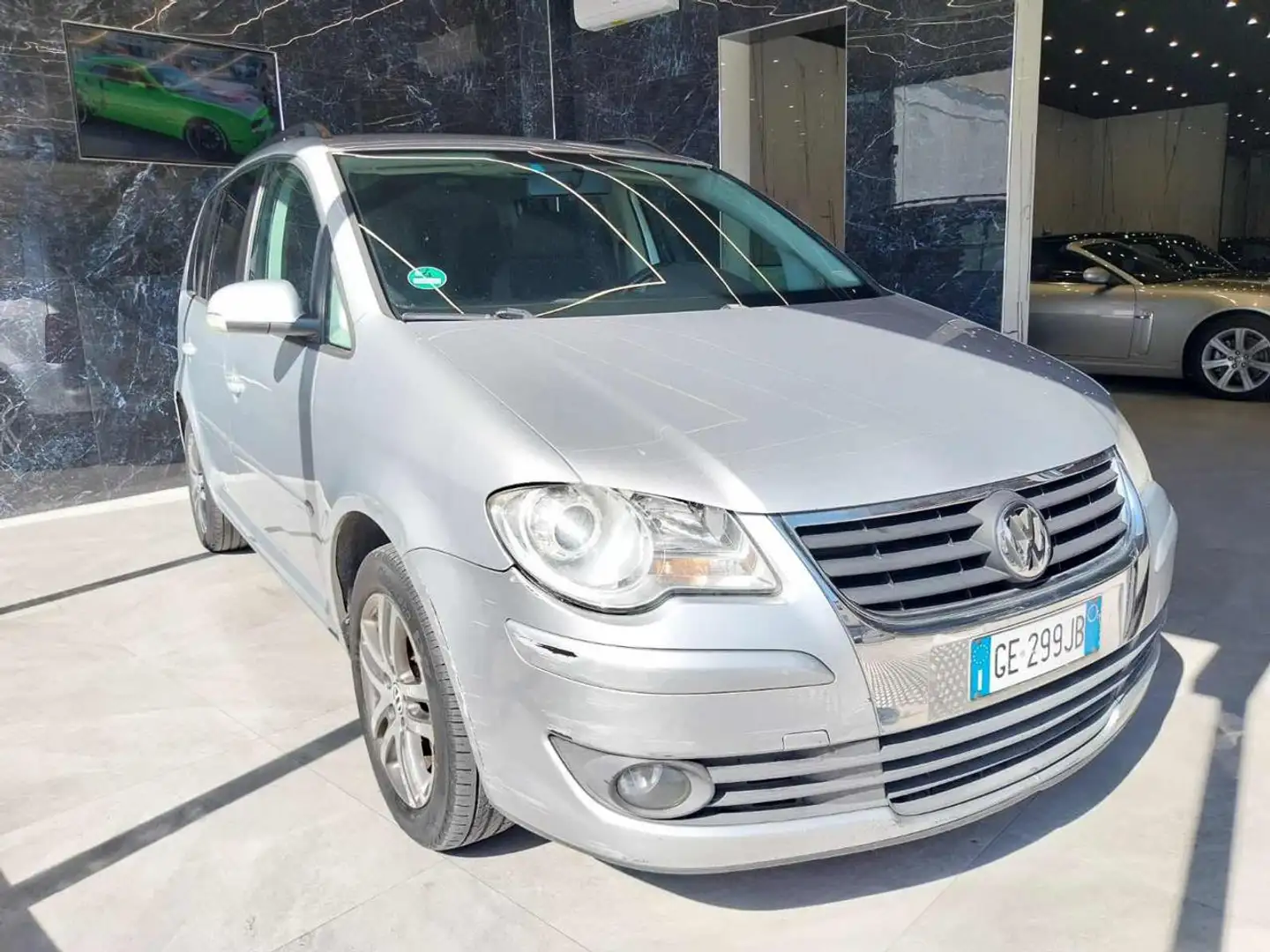 Volkswagen Touran 1.6 Trendline Bifuel G Argento - 2