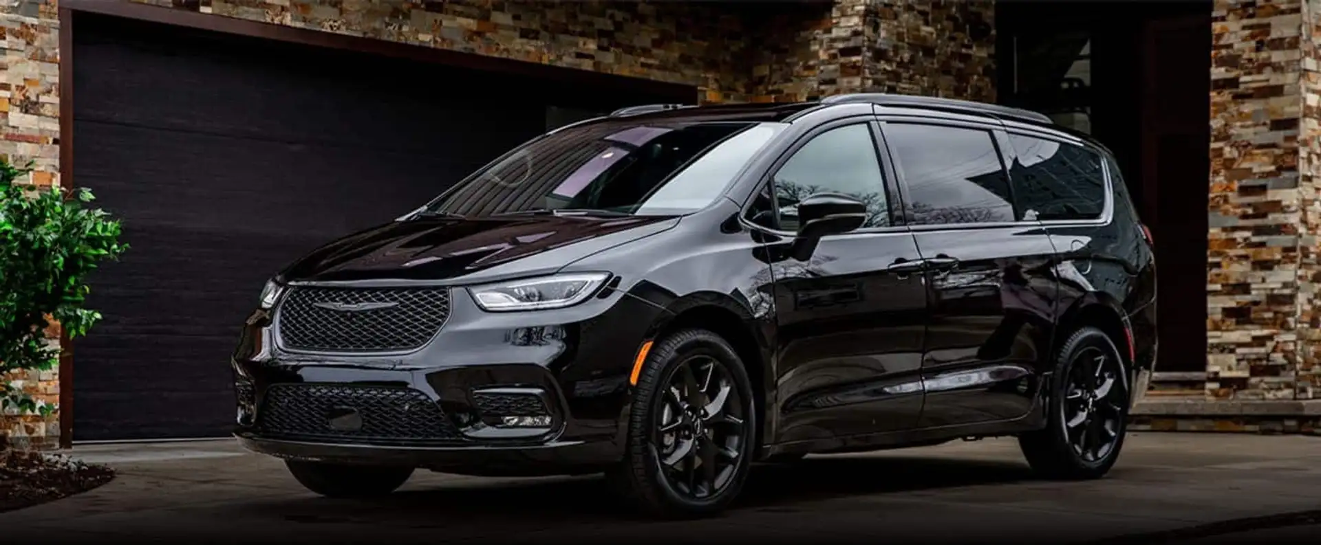 Chrysler Pacifica 3.6 V6 HYBRID GPL at9 NEW MODEL!!! Noir - 1