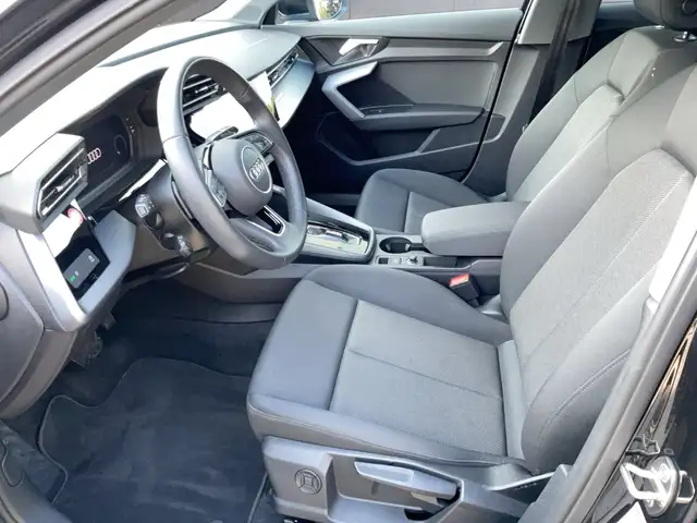 Audi A3 view 10