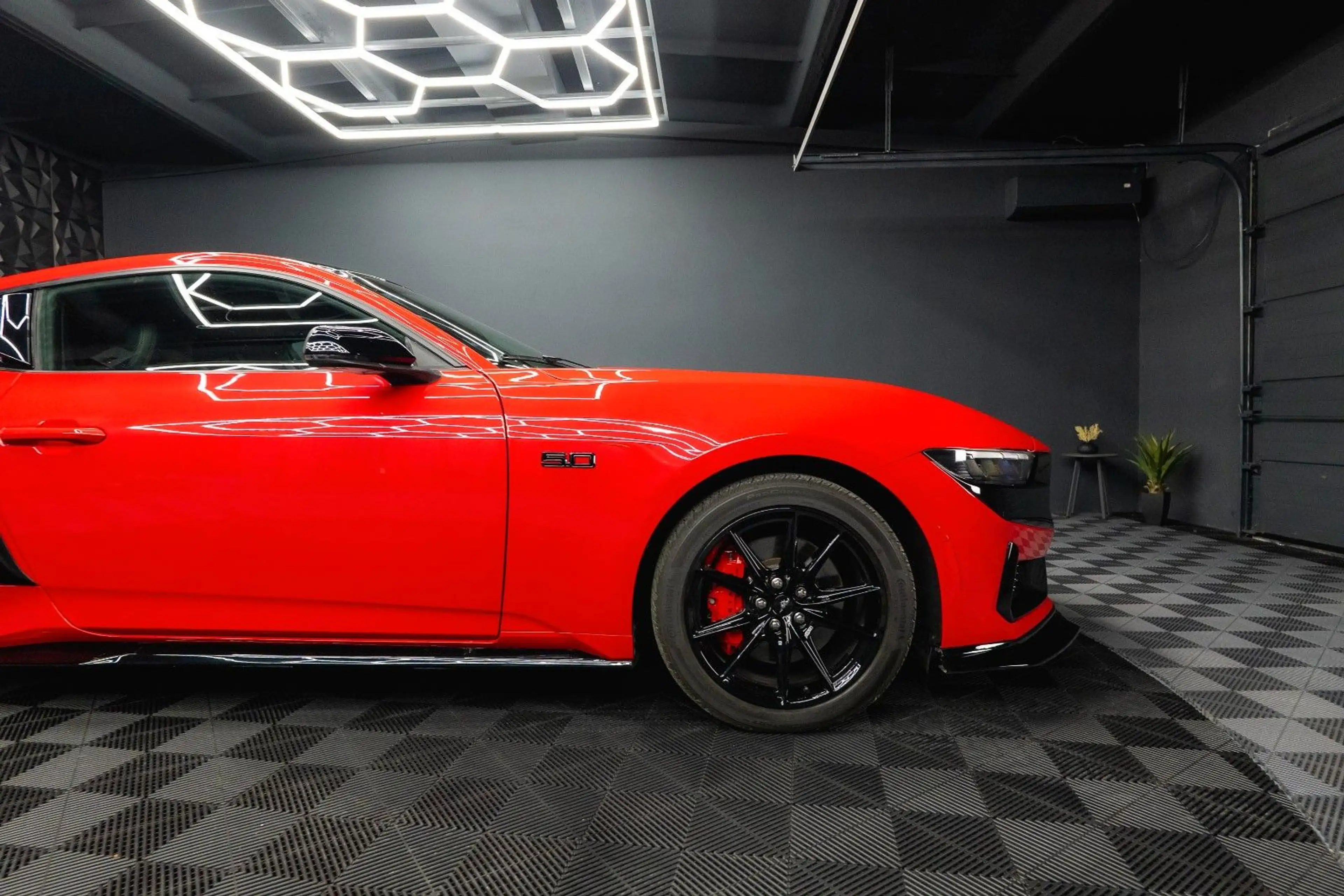 Ford Mustang Fastback 5.0 TiVCT V8 Dark Horse PREMIUM — photo 10