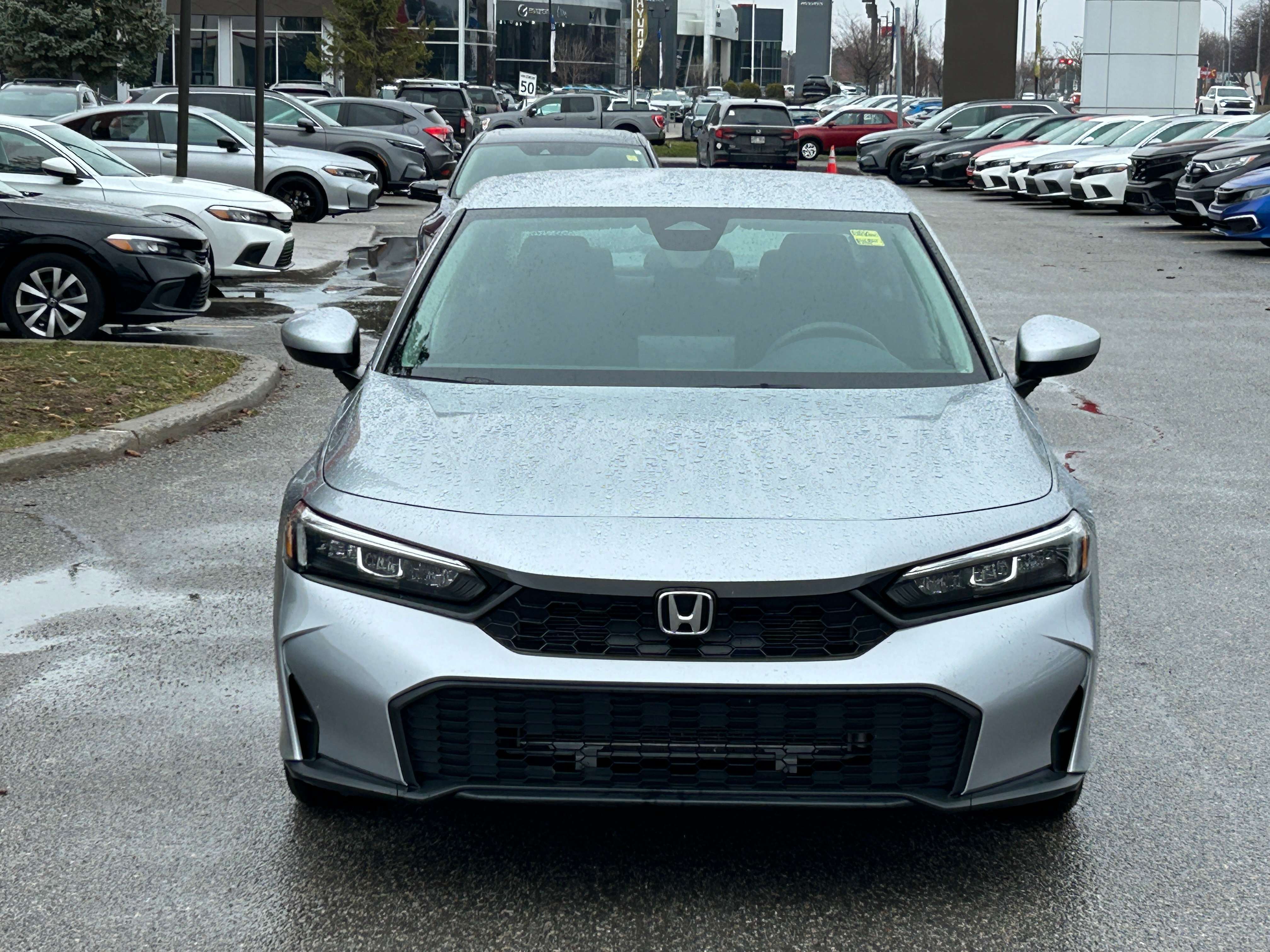2025 Honda Civic LX — снимка 1