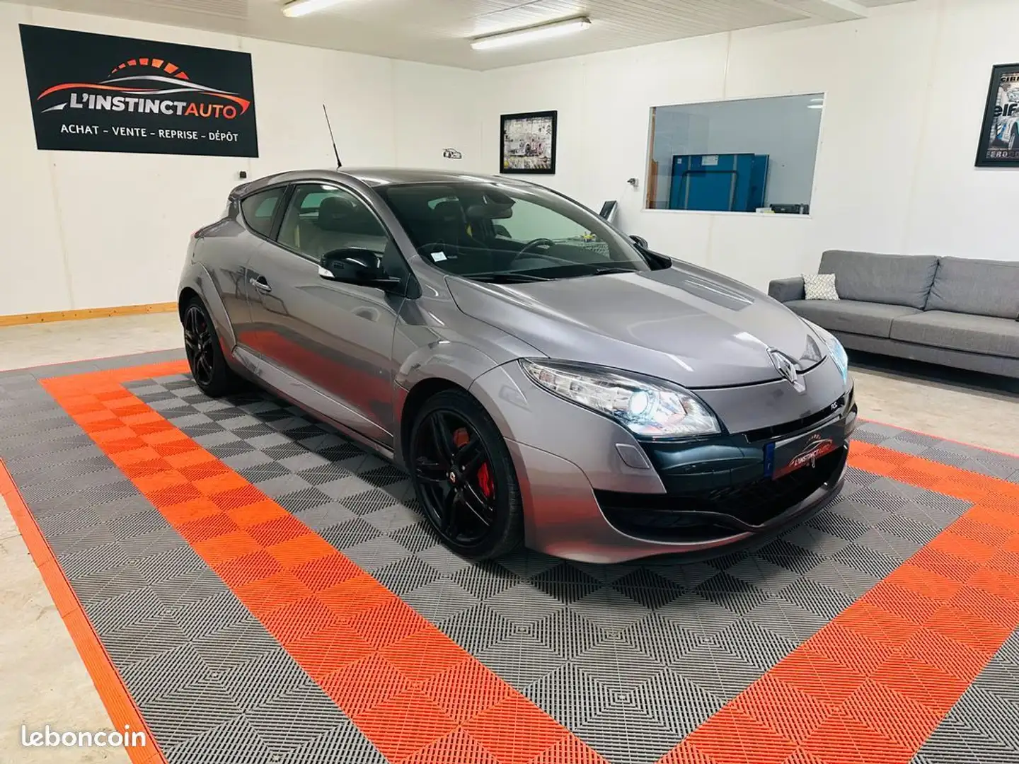 Renault Megane 2.0 250 ch Phase 1 Grau - 1
