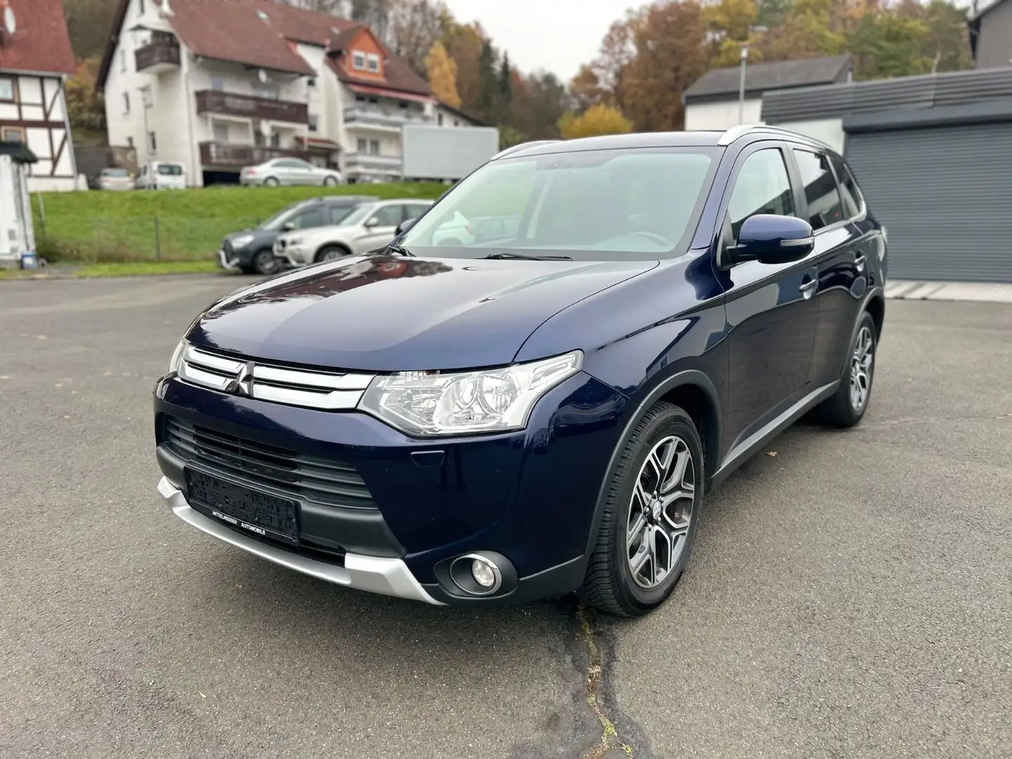 Mitsubishi Outlander 4WD/AHK/SHZG/KAMERA/TEMPO/SCHECKHEFT - 1
