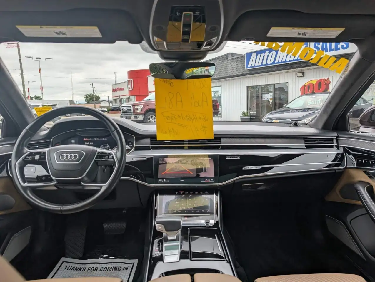 Audi A8 снимка Audi A8