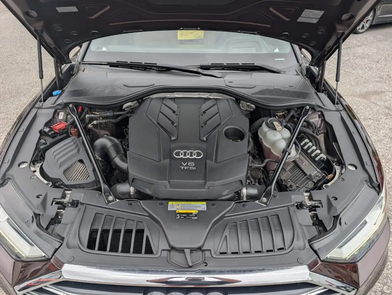 Audi A8 снимка Audi A8