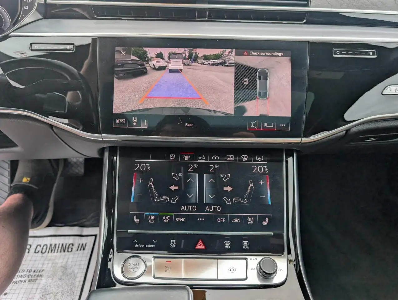 Audi A8 снимка Audi A8